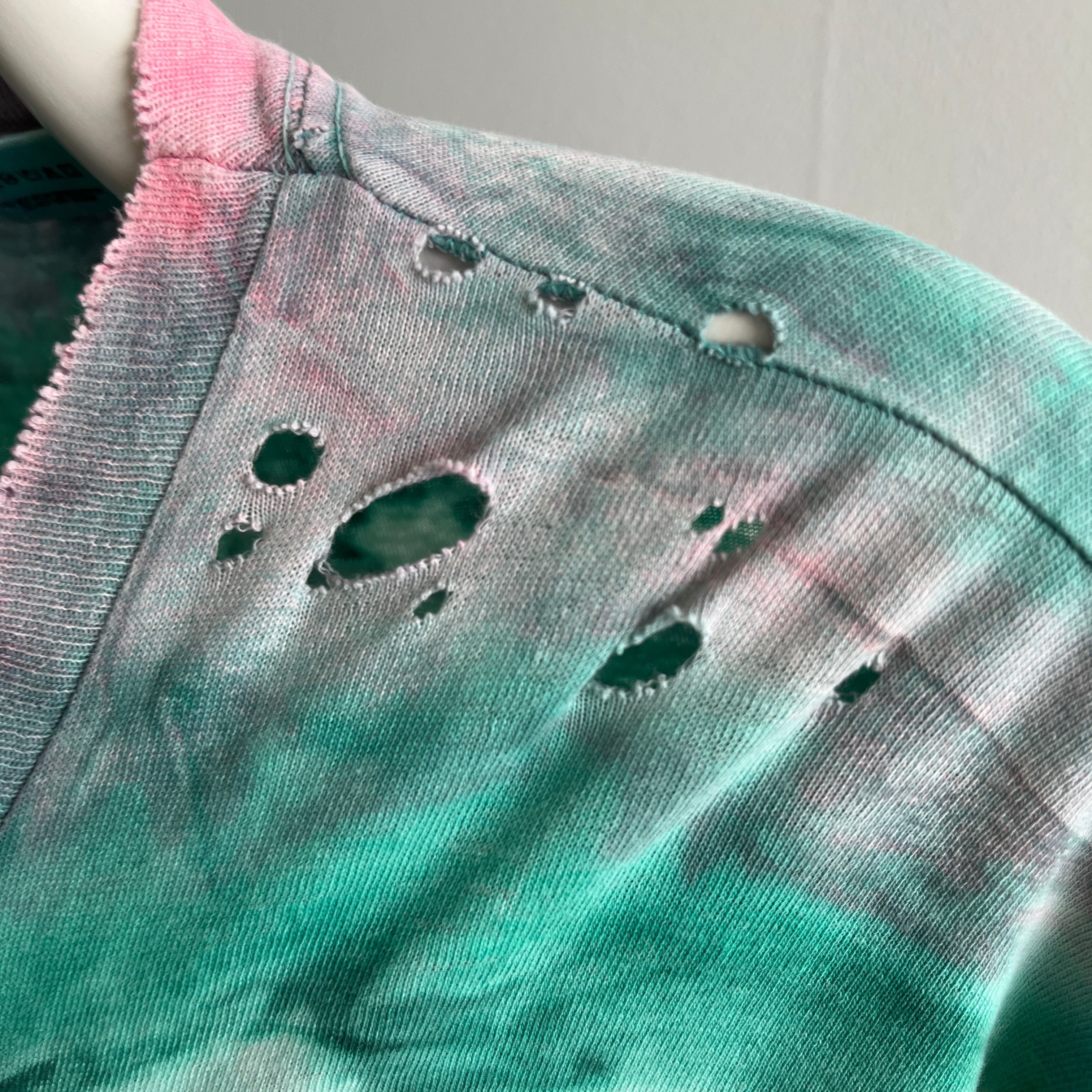 1980/90s Rad Tie Dye Pink and Green T-Shirt