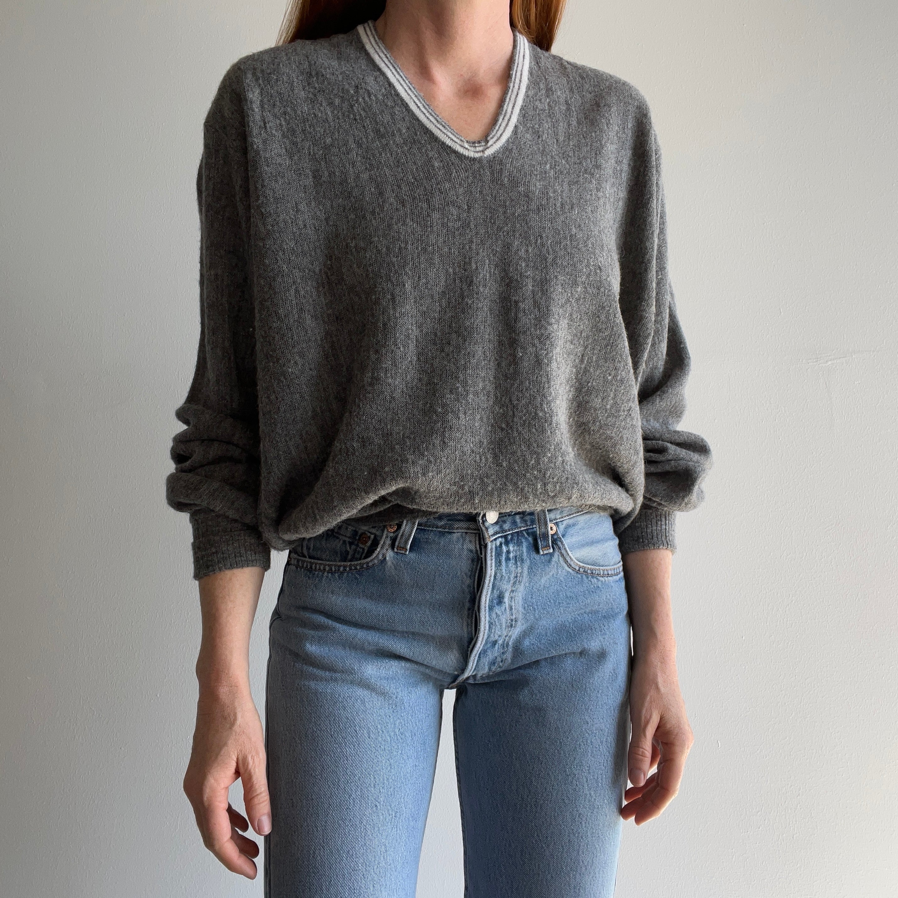 1970s Saks Fifth Ave Gray V-Neck Sweater