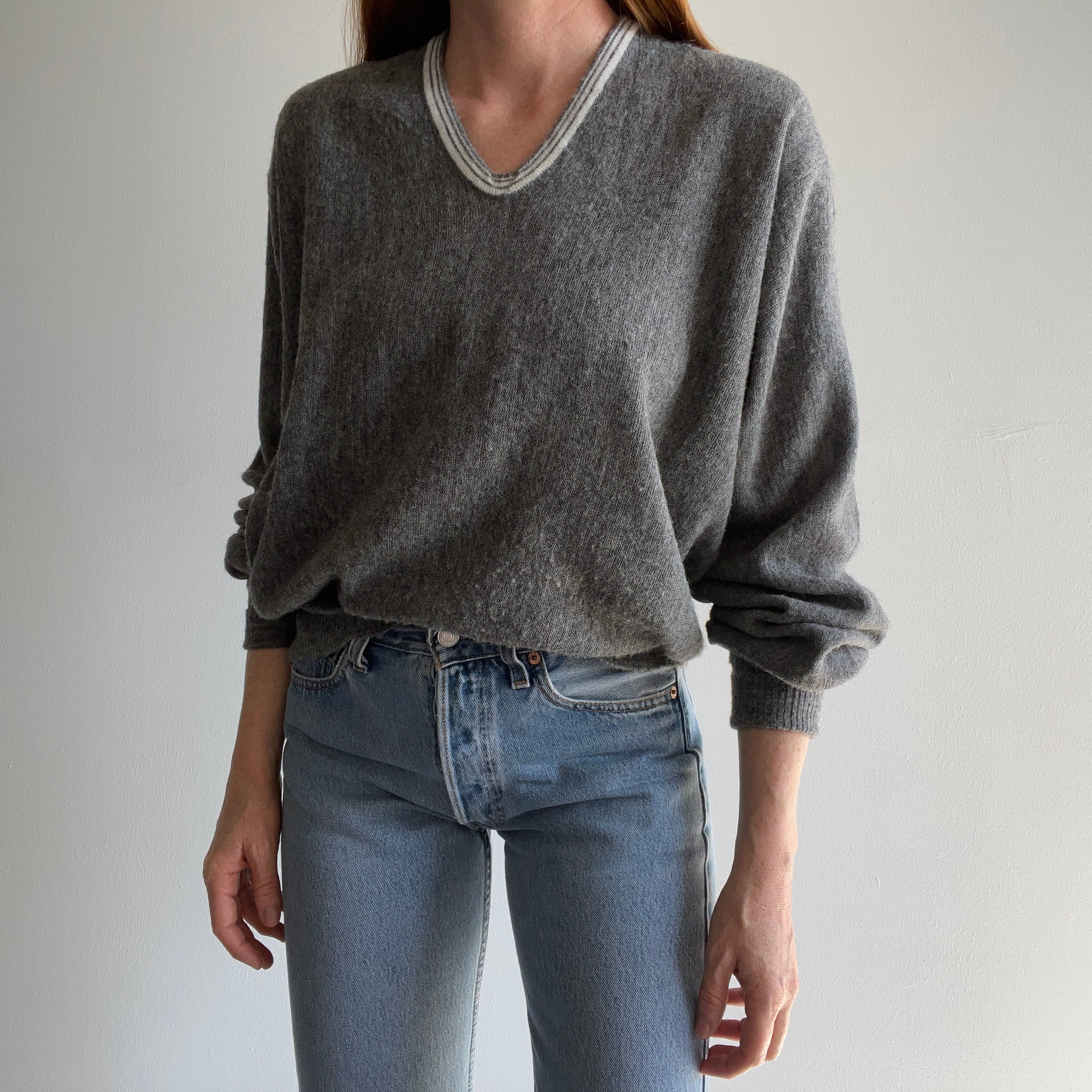 1970s Saks Fifth Ave Gray V-Neck Sweater