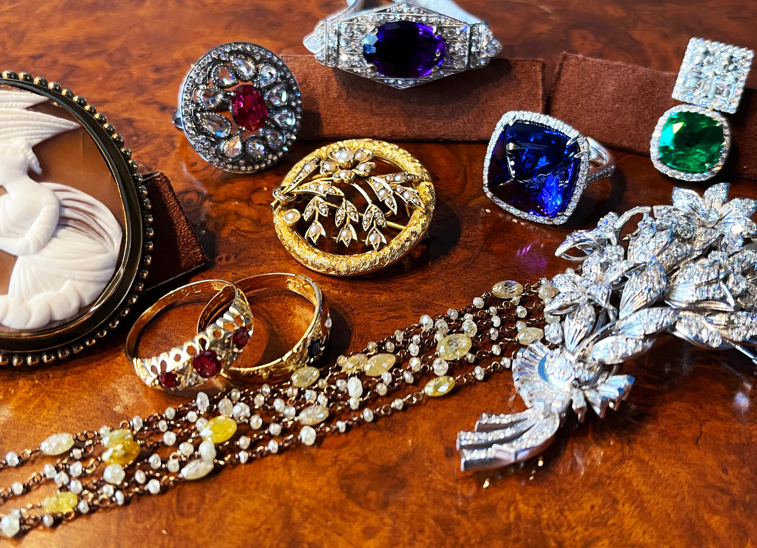 Generic jewelry product