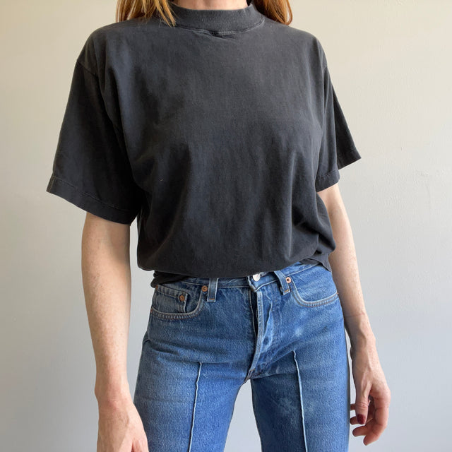 T-shirt à col semi-montant noir délavé des années 1990 - Boxy
