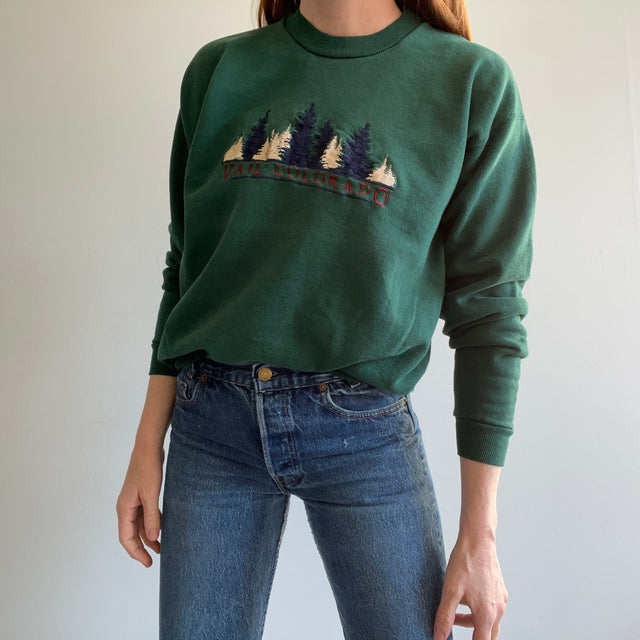 1980s Vail, Colorado Pine Tree Sweatshirt par Hanes Heavyweight - USA Made