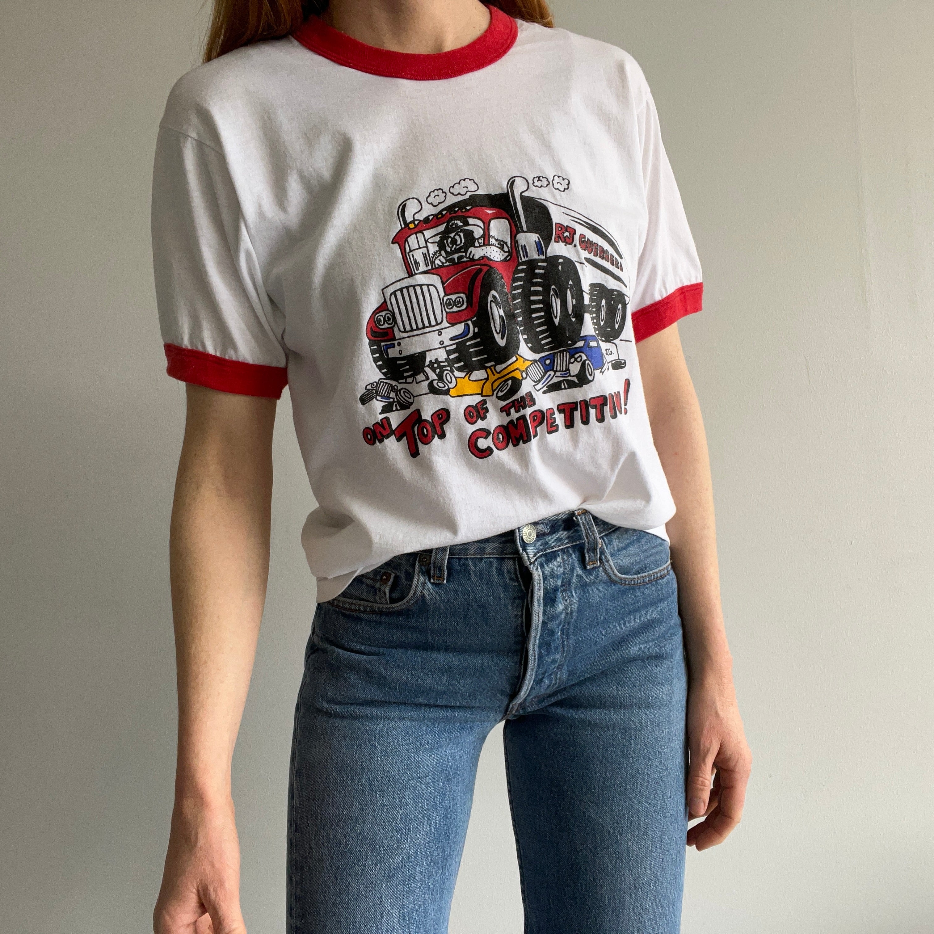 T-shirt RJ Guerrera des années 1980 au sommet de l'anneau de compétition