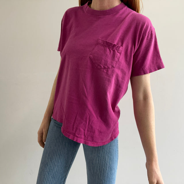 T-shirt de poche de lisière de coton rose chaud des années 1980 Sun Faded par Mervyn's !!!