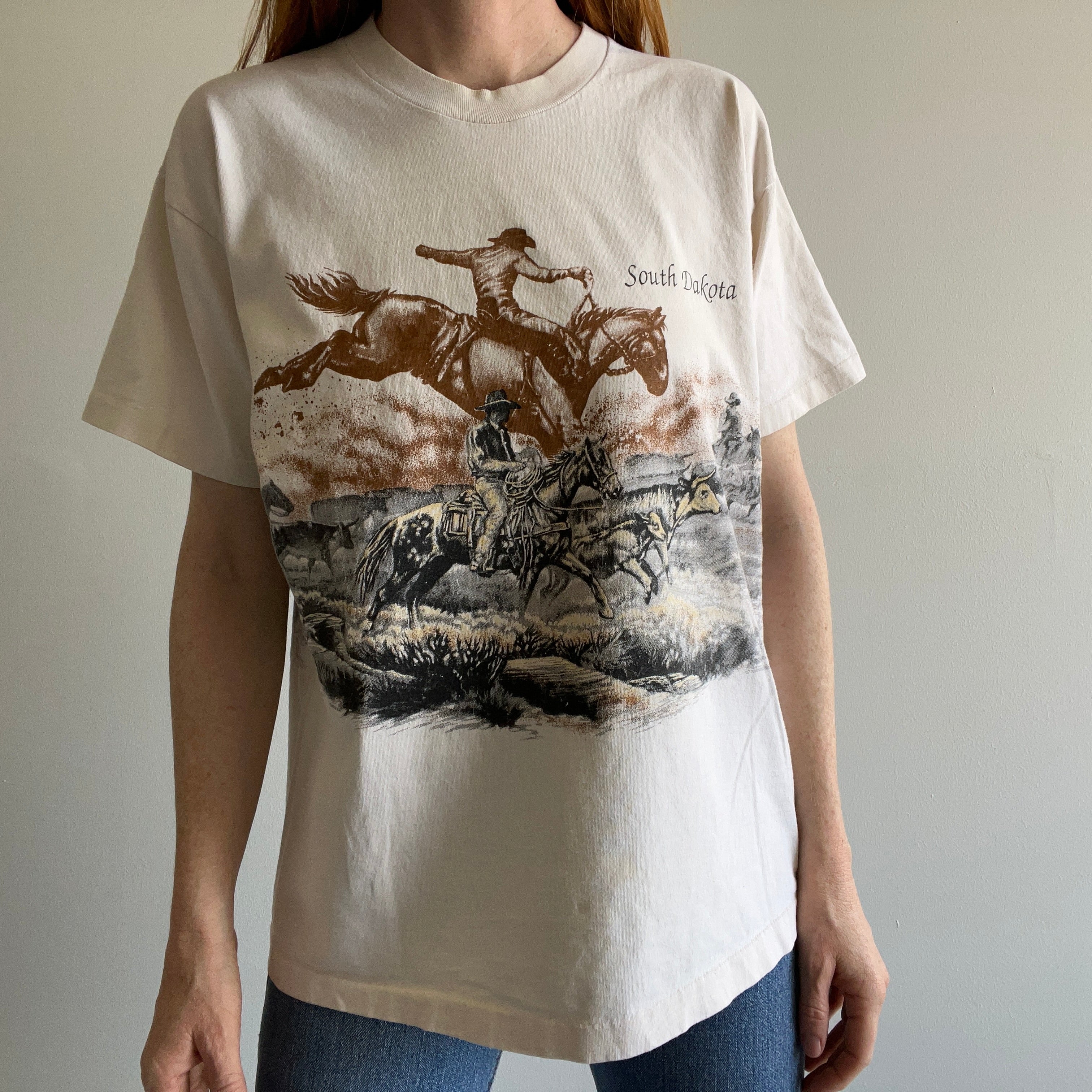 T-shirt enveloppant du Dakota du Sud 1993 par Anvil