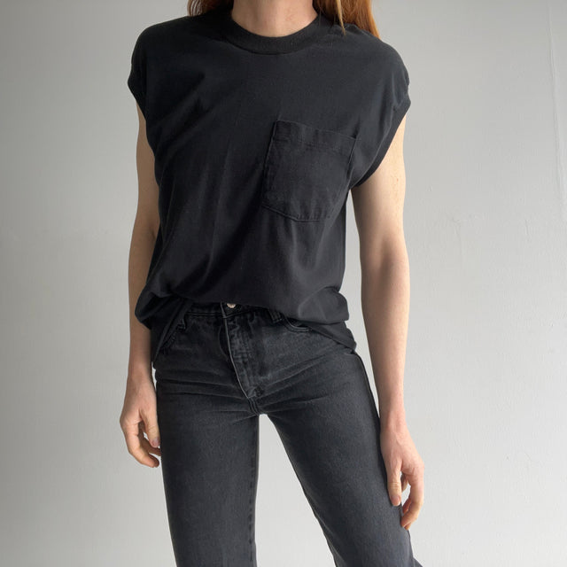 1990s Slouchy and Thin Blank Black Muscle Tank T-Shirt