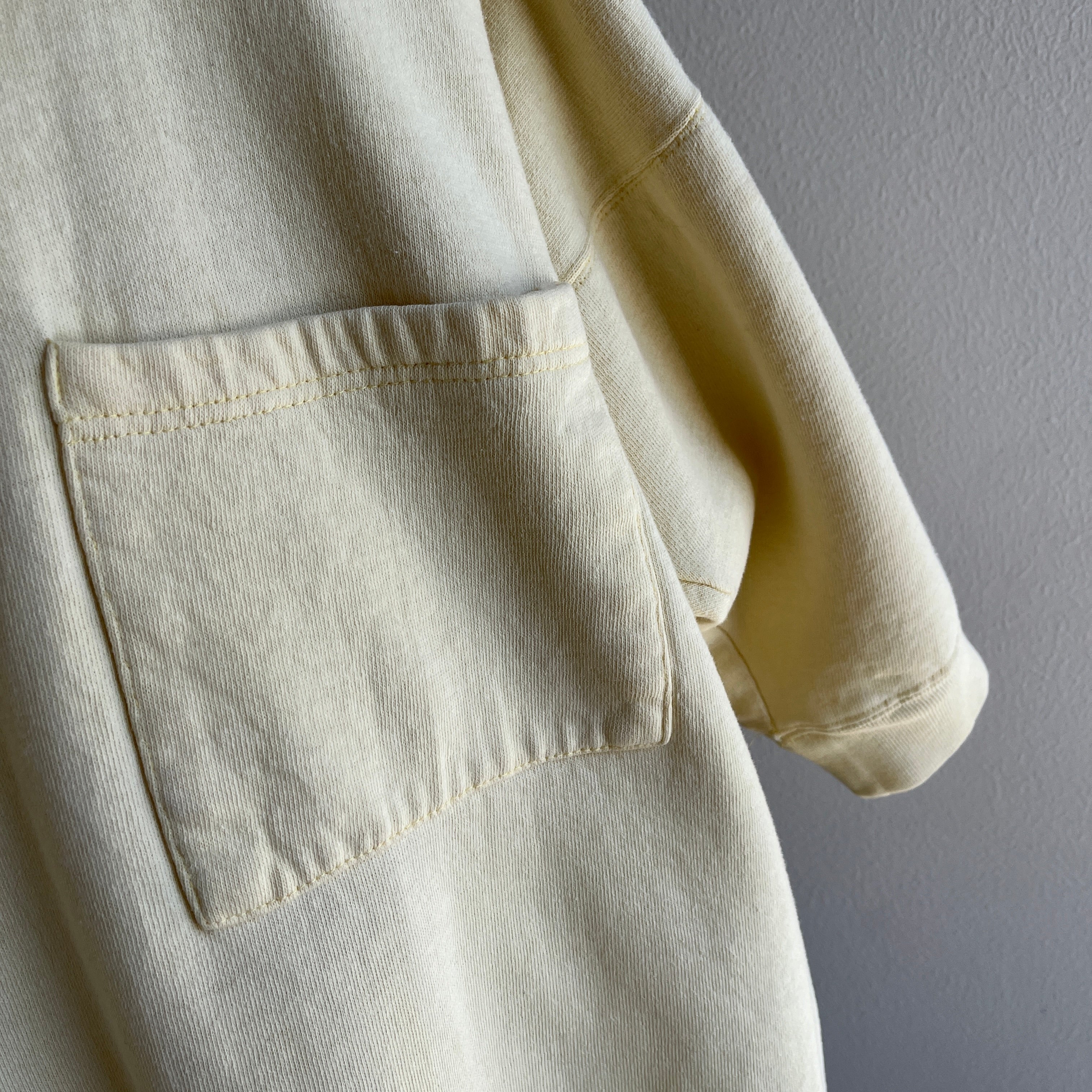 1980s Cotton Medium Weight Super Duper Stained 1/2 Sleeve Pocket Warm Up