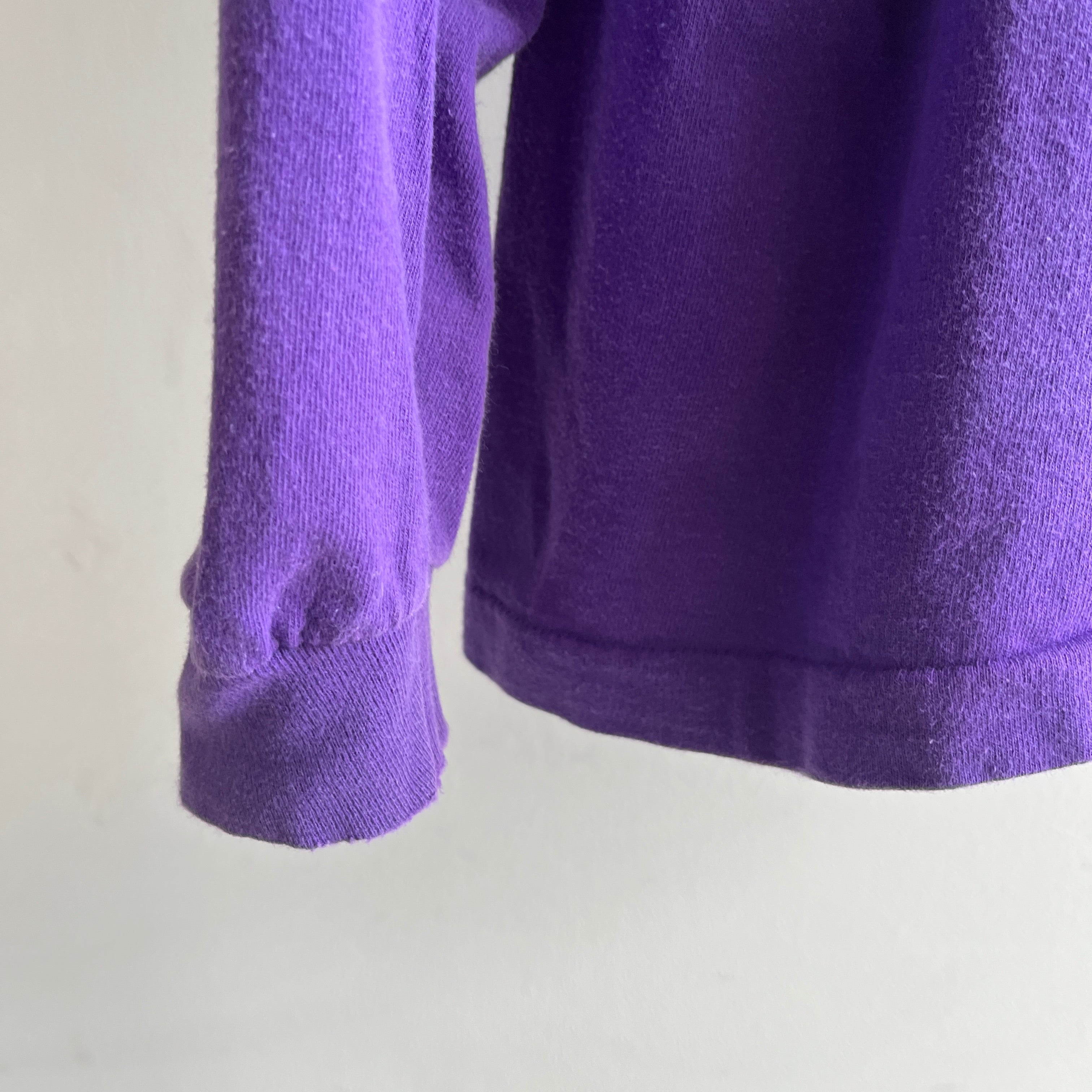 T-shirt violet à manches longues vierge des années 1980 - coton peigné