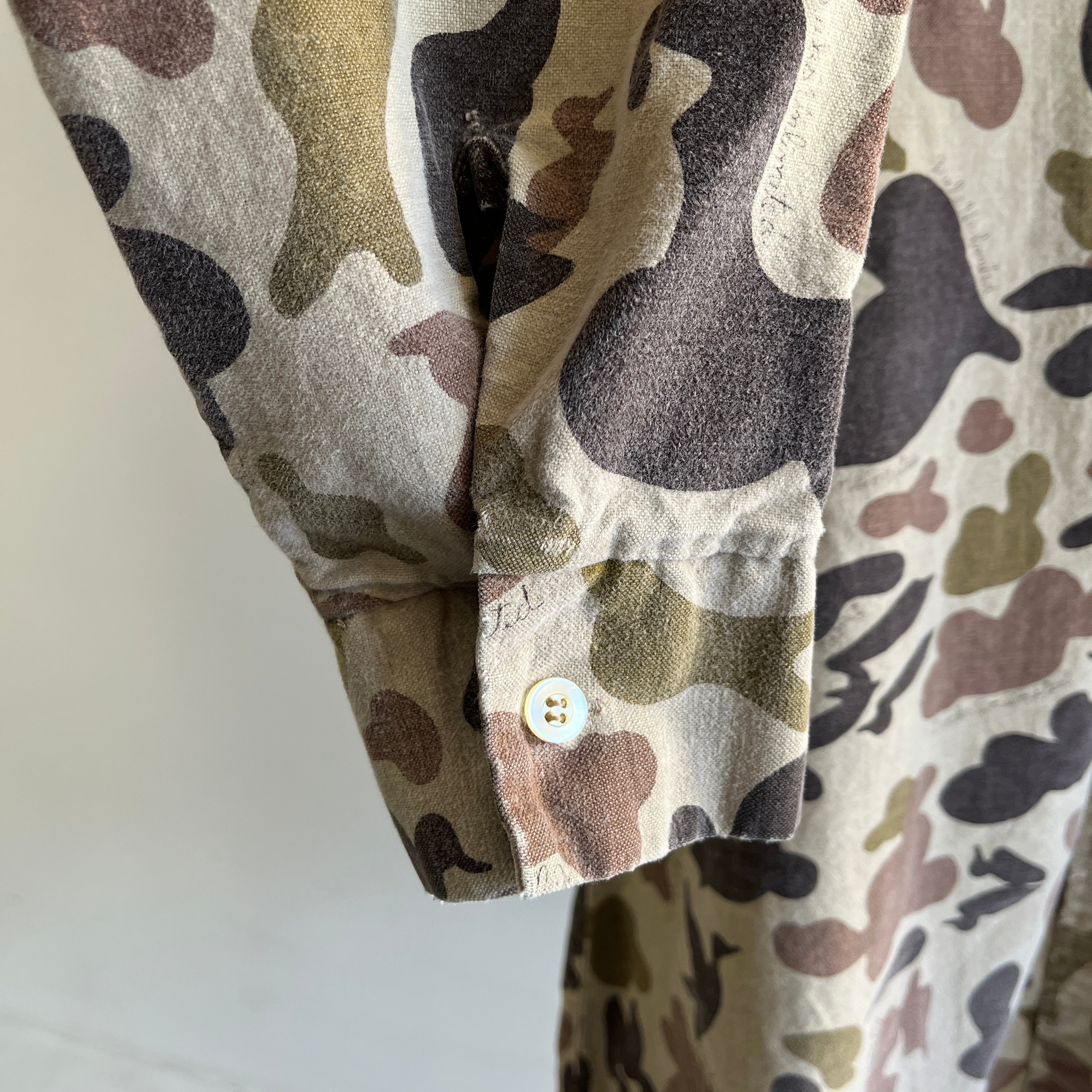 1980s Bob Allen Camo Button Down - It's in the details!