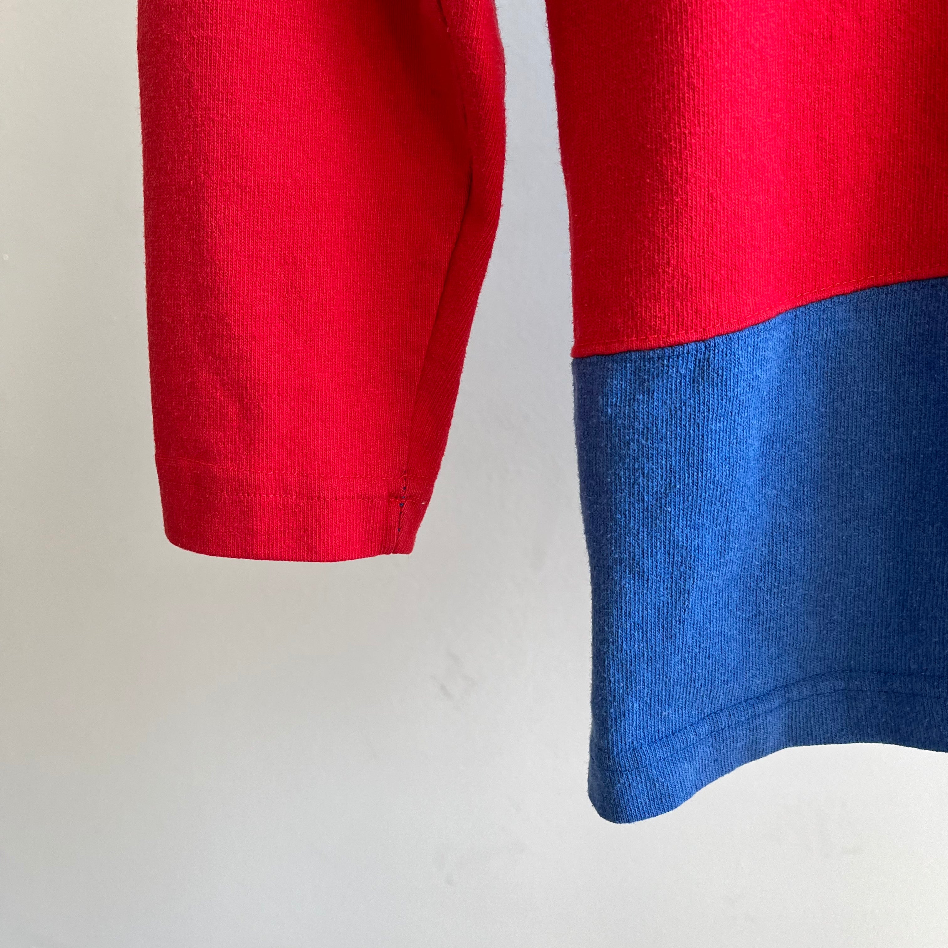 1980s Bonjour Brand Color Block Heavyweight Mock Neck Chemise à manches longues - Épaulettes!