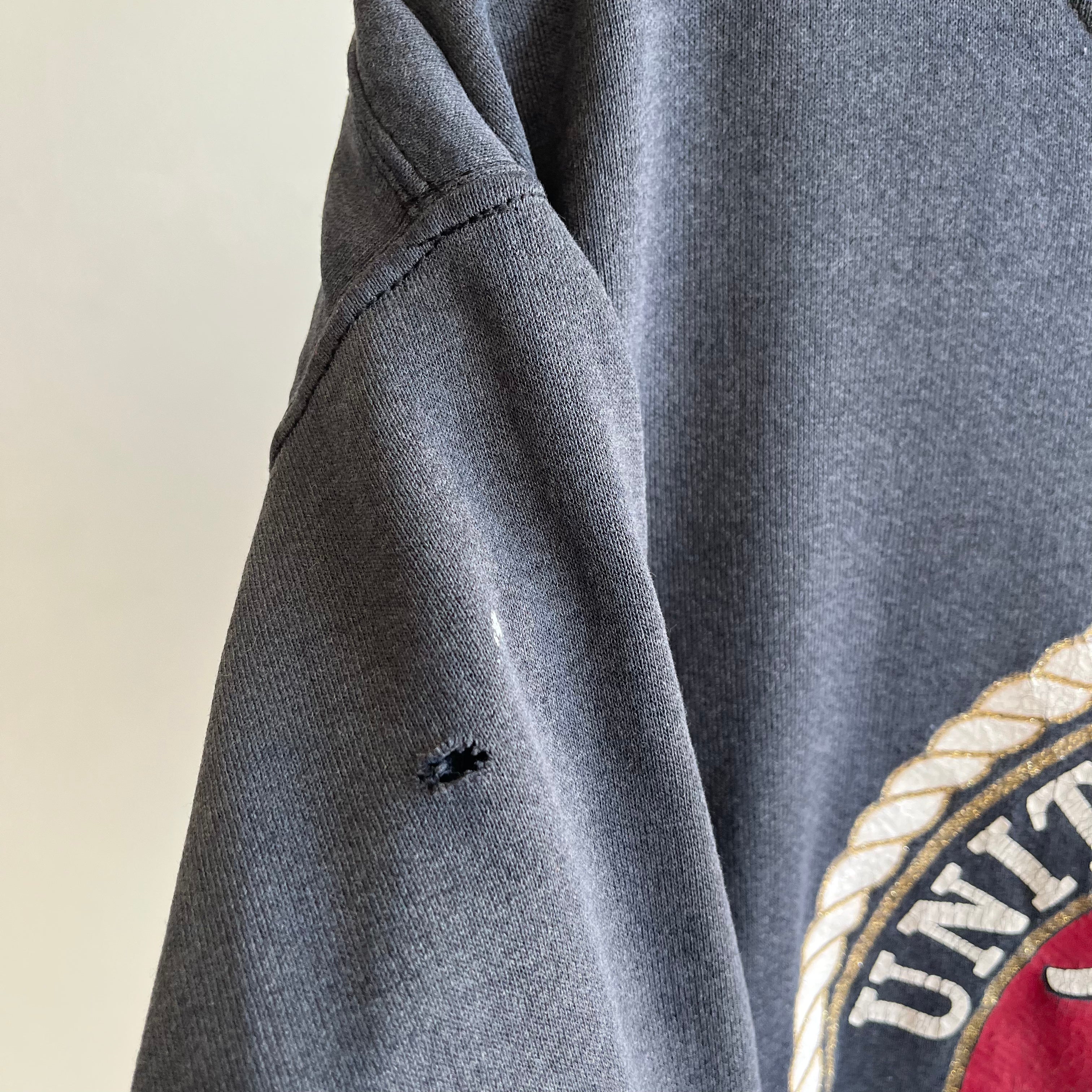 Sweat-shirt du Corps des Marines des États-Unis joliment déchiré des années 1980