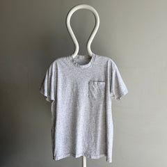T-shirt à poche en coton gris clair des années 1980