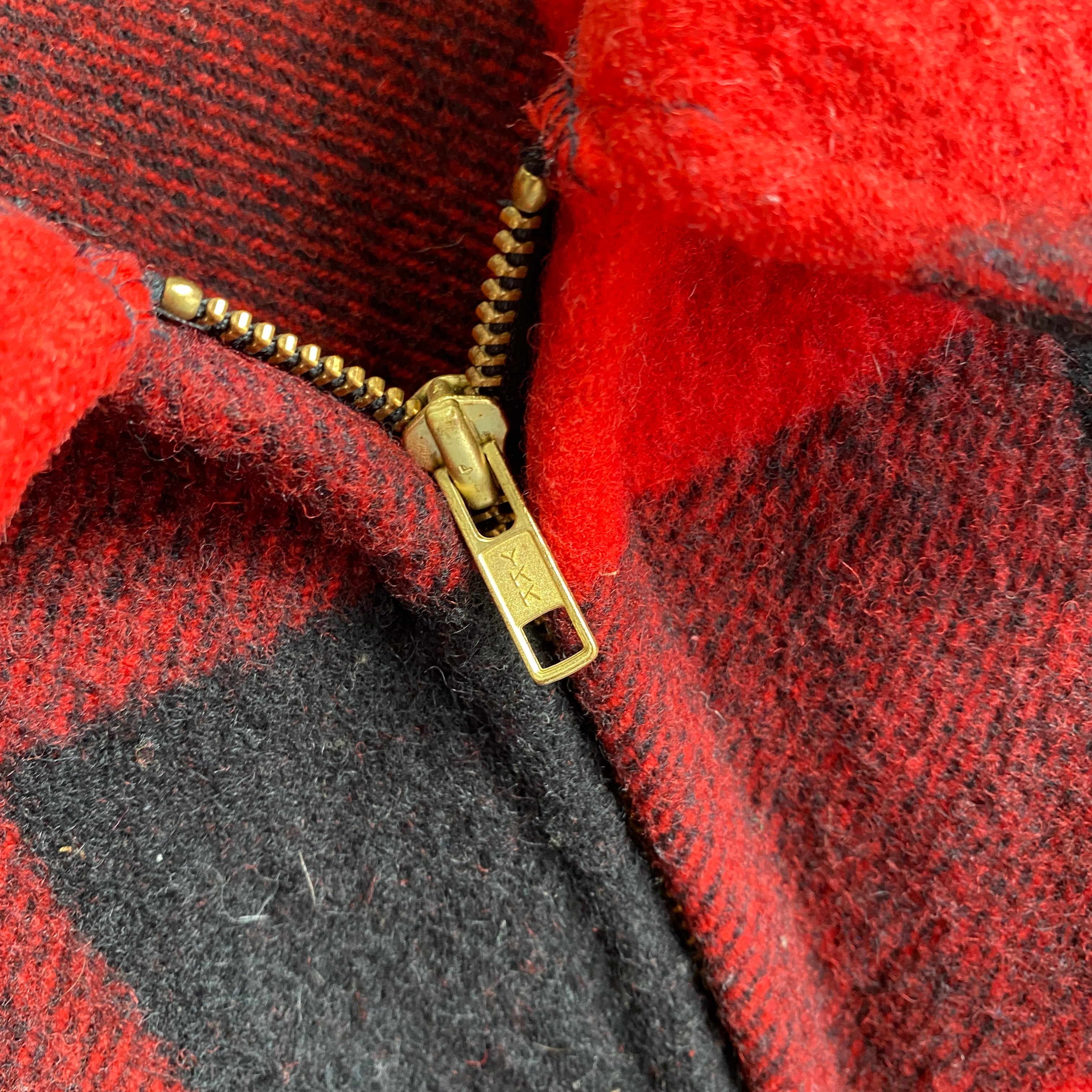 Manteau de chasse à carreaux de buffle en laine lourde Woolrich des années 1980