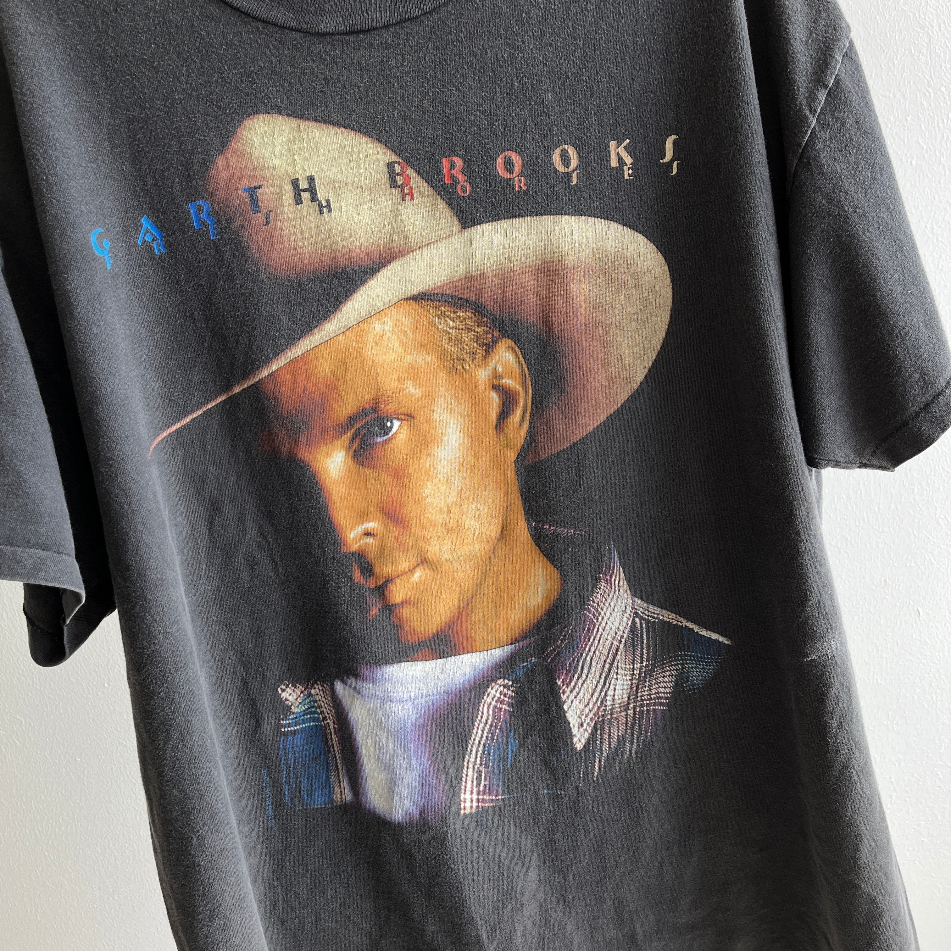1996 Garth Brooks Giant Head Front and Back T-Shirt - Fresh Horses Tour