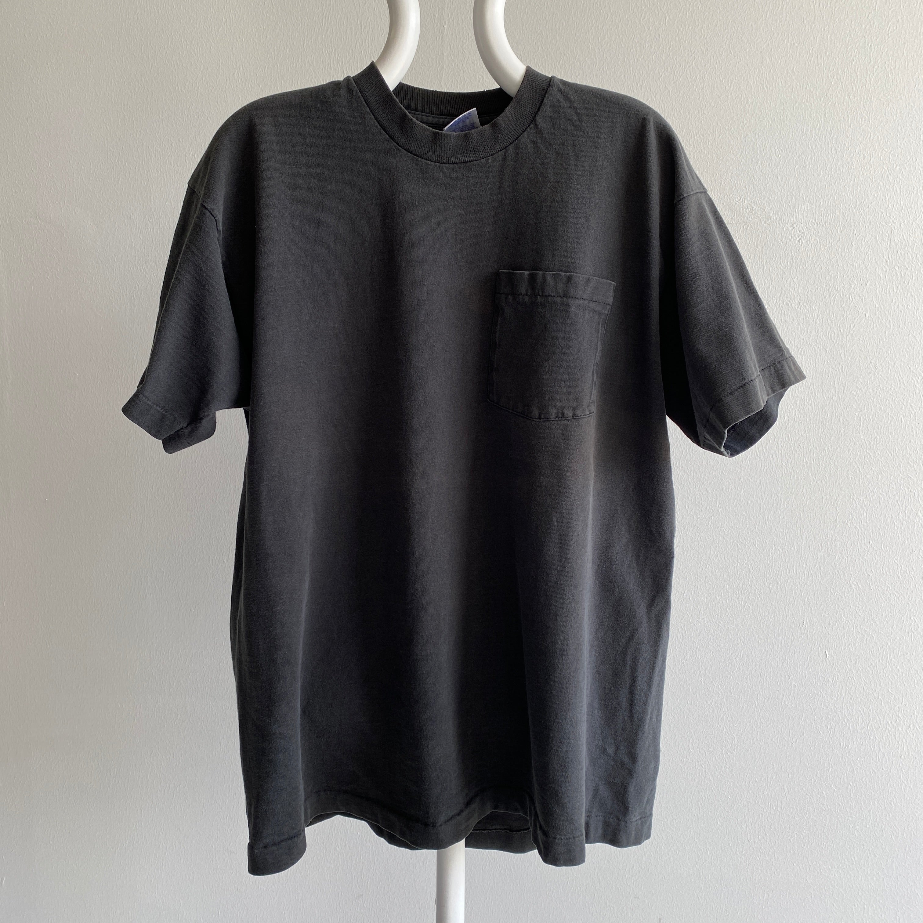 T-shirt de poche noir vierge BVD des années 1990 100 % coton
