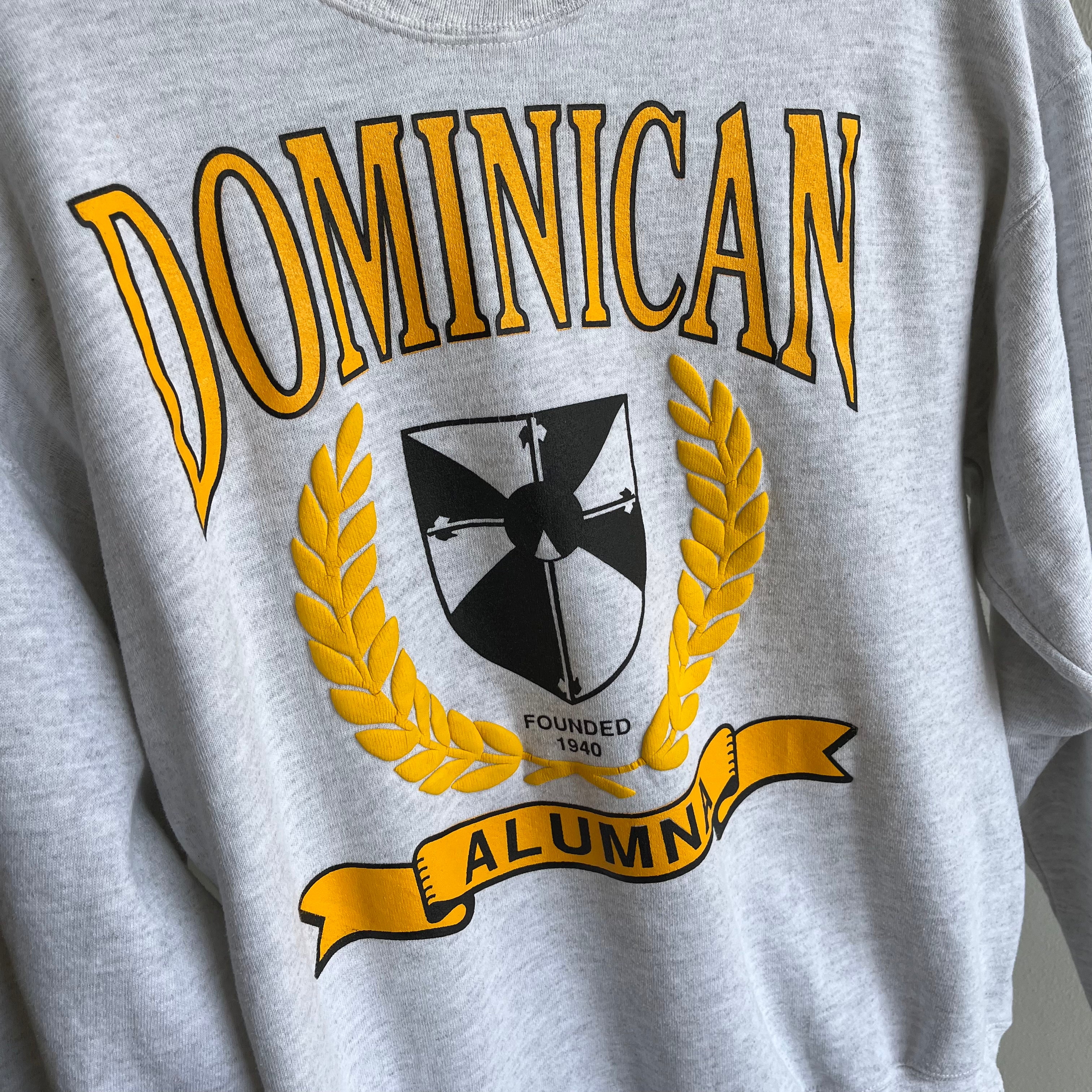 1990s Dominica Alumuna Sweatshirt