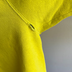 Sweat-shirt Chartreuse GG des années 1980 par Champion - USA MADE