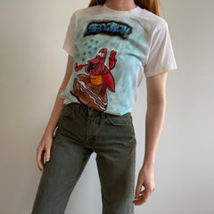 1989 Little Mermaid Sebastian Airbrush T-shirt sur un écran étoiles