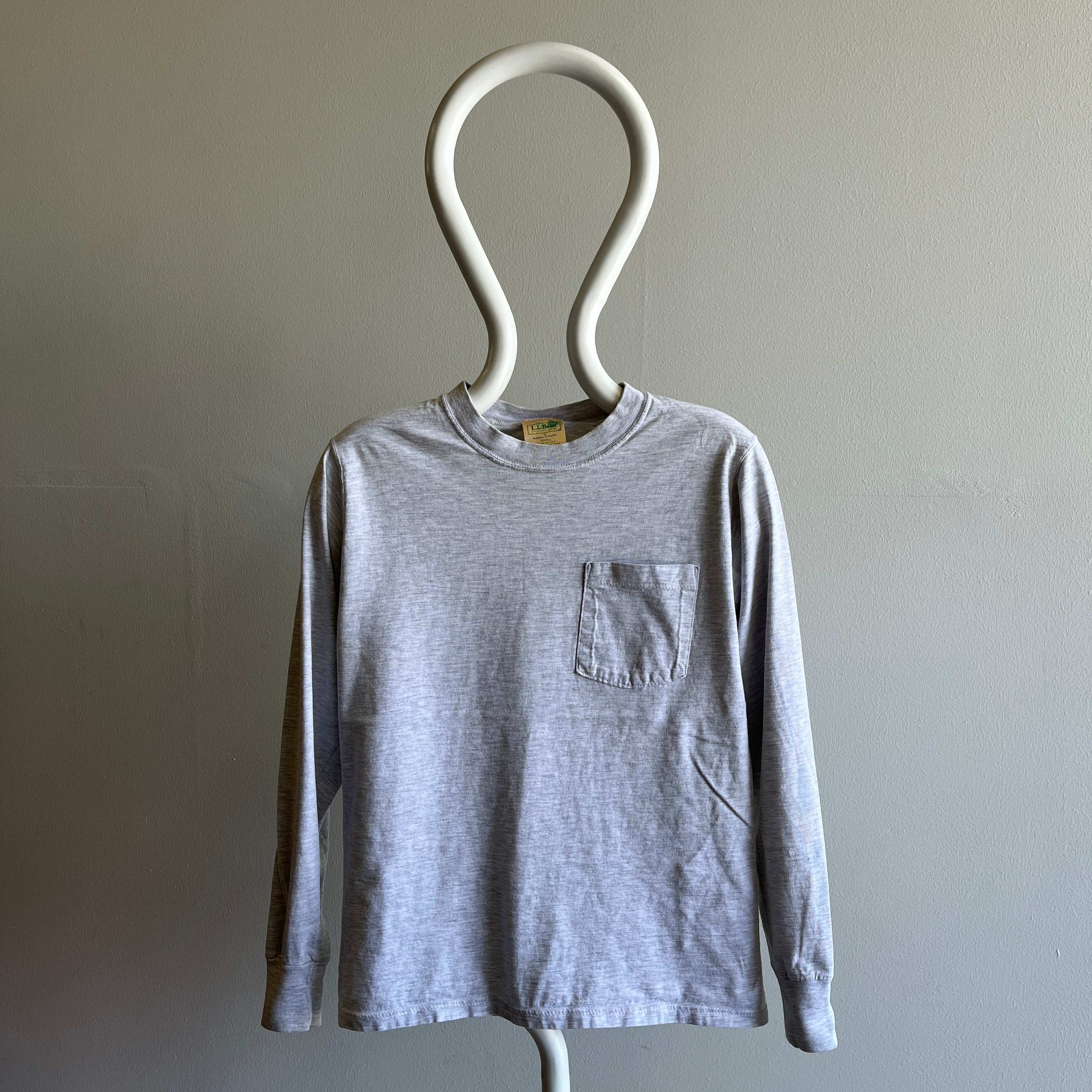 GG 1990s LL Bean x Russell Brand Smaller Light Gray Long Sleeve Cotton T-Shirt - Pit Marks