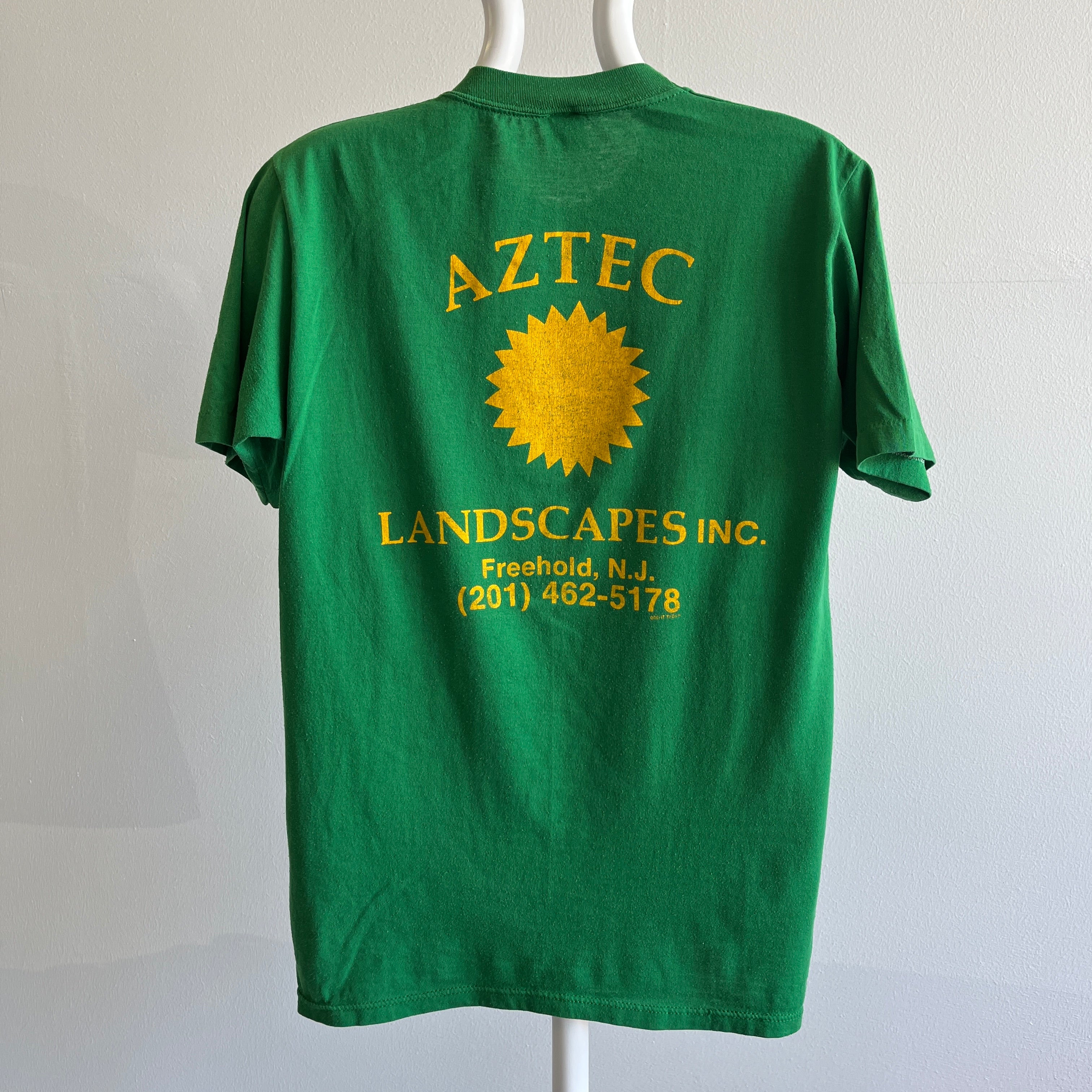 GG - 1980s Kelly Green Landscaping Company on Backside Pocket T-Shirt