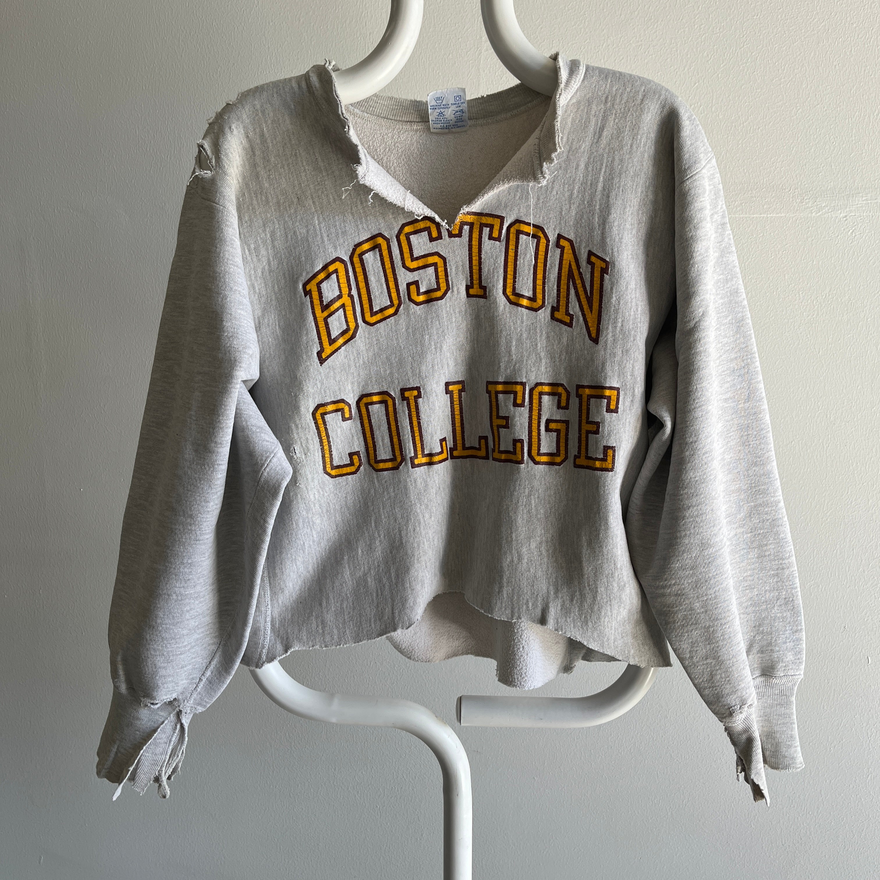 Sweat Boston College coupe ivre des années 1980
