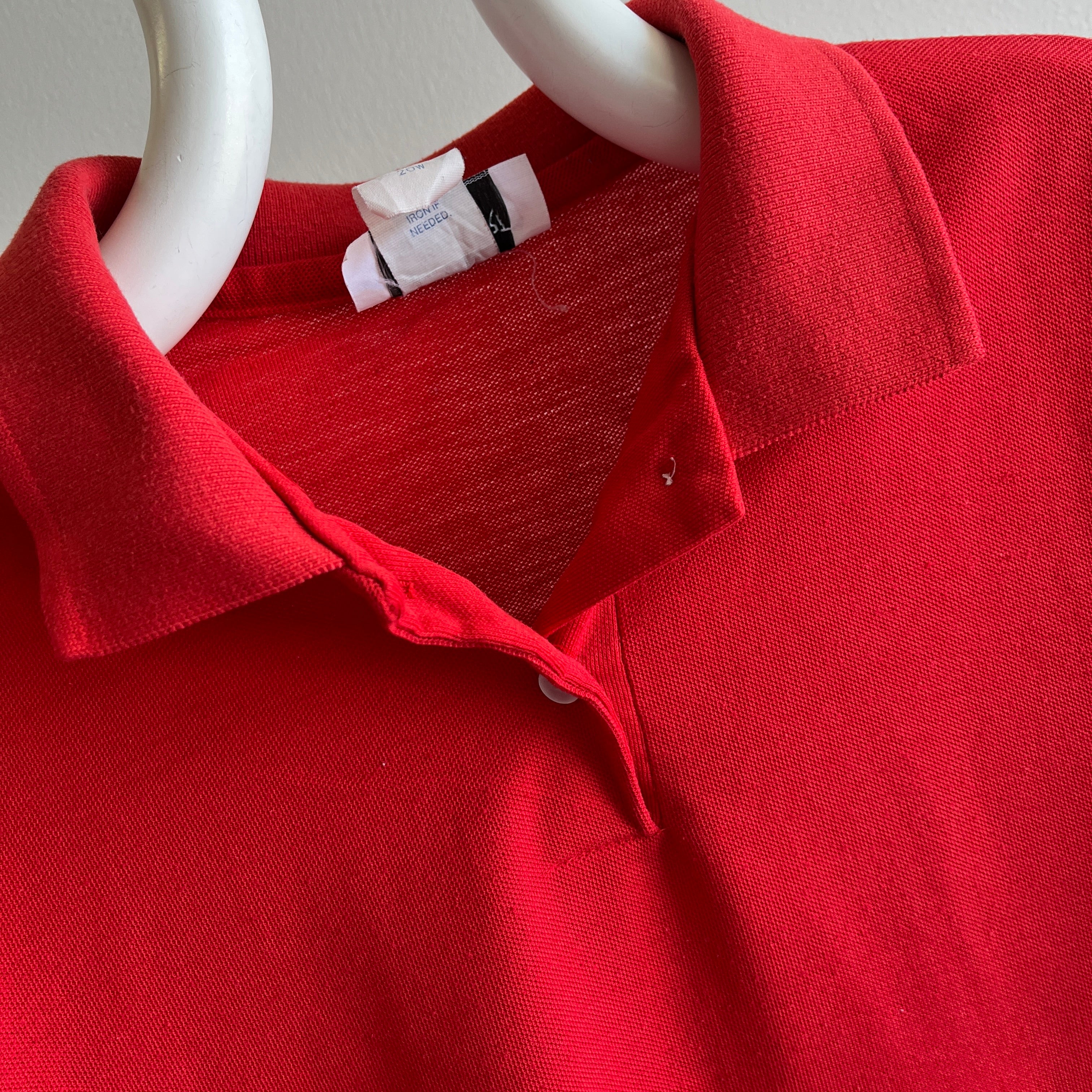 T-shirt polo carré rouge vierge GG des années 1980