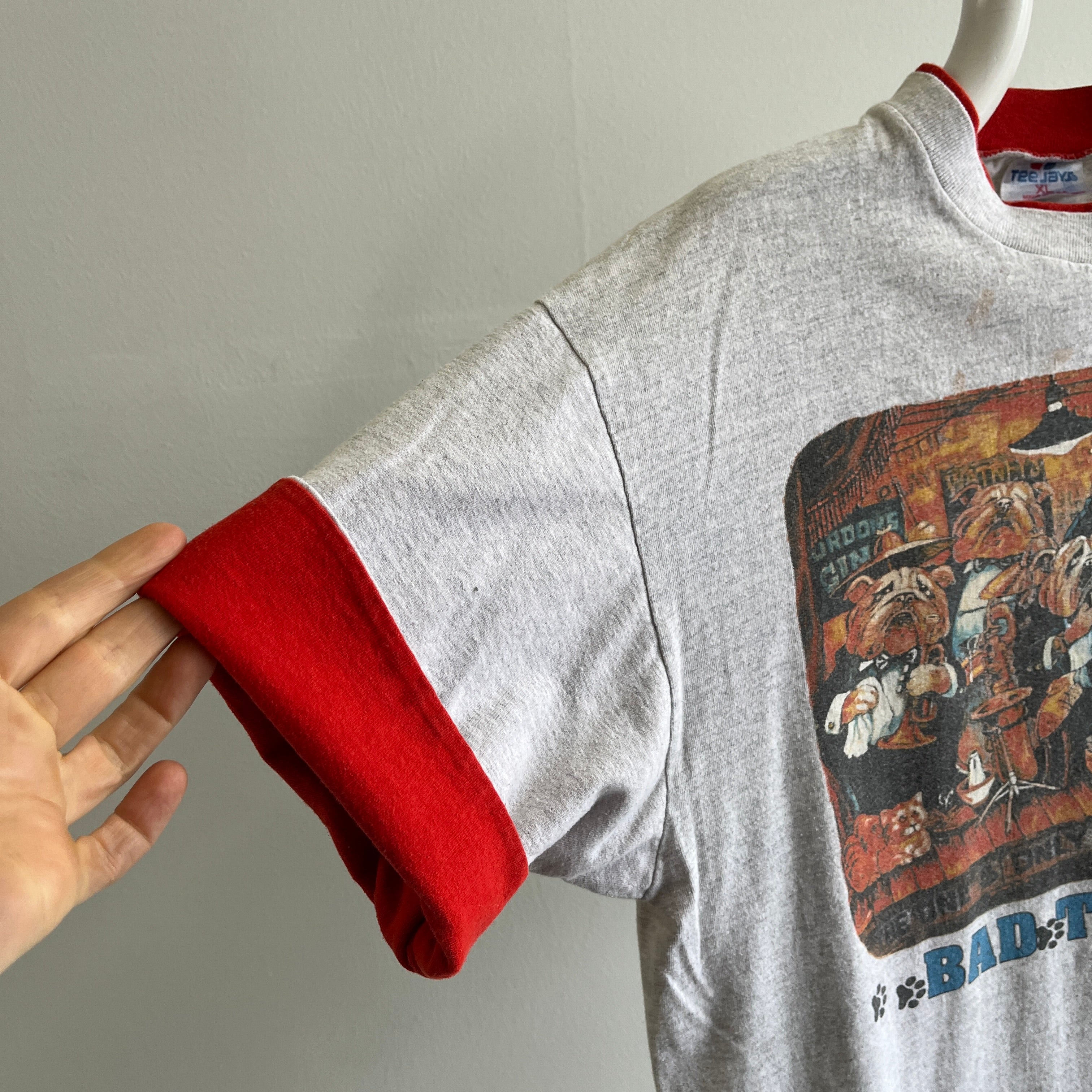 T-shirt à blocs de couleurs Bad to the Bone Bulldog des années 1980 par Tee Jays