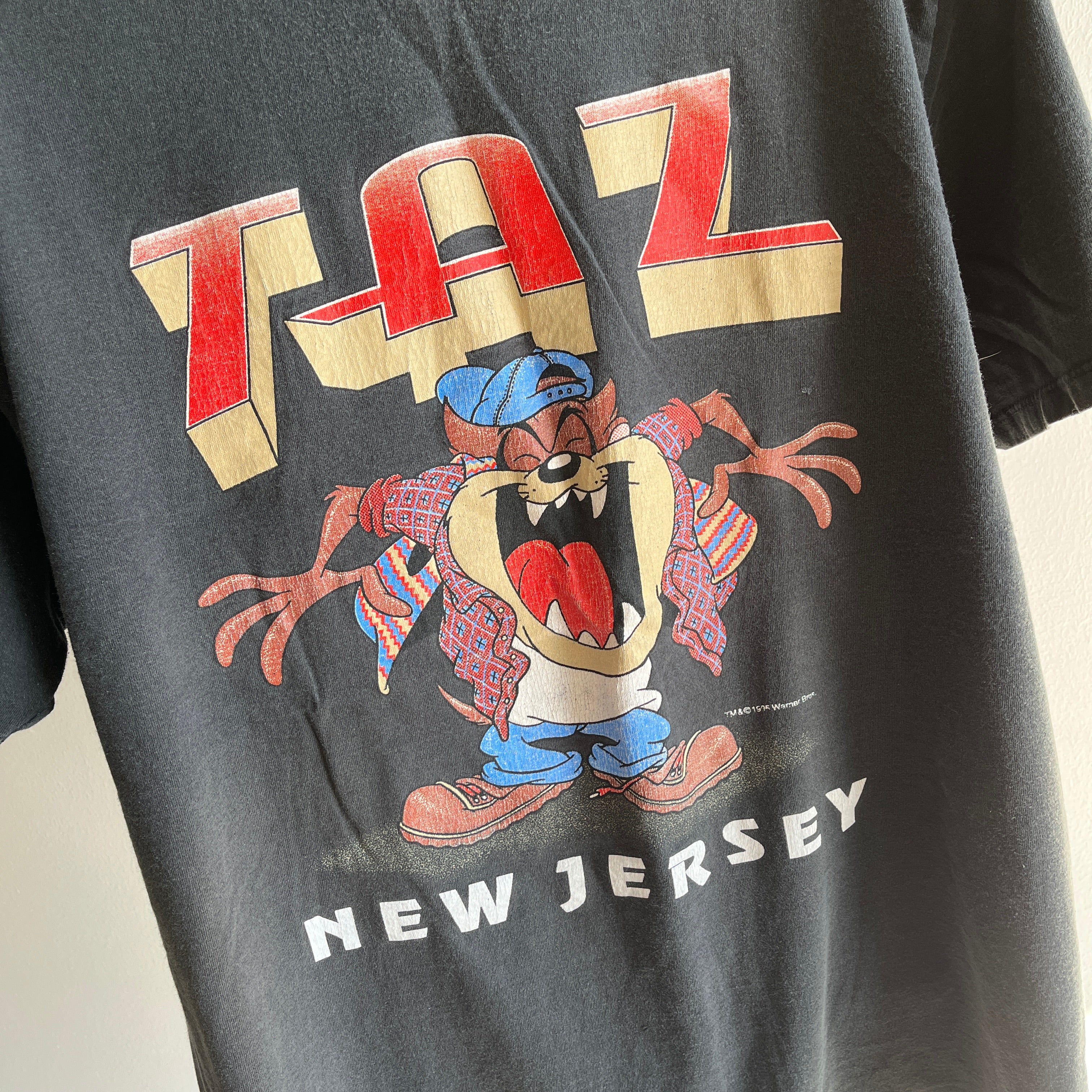 1995 New Jersey Taz T-SHirt by Velva Sheen !!!!