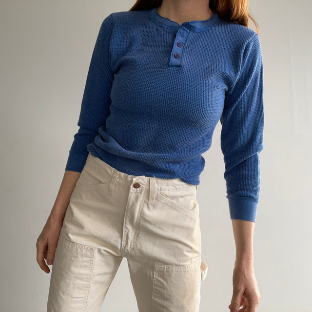 1980s Sun Faded Blue Thermal Henley