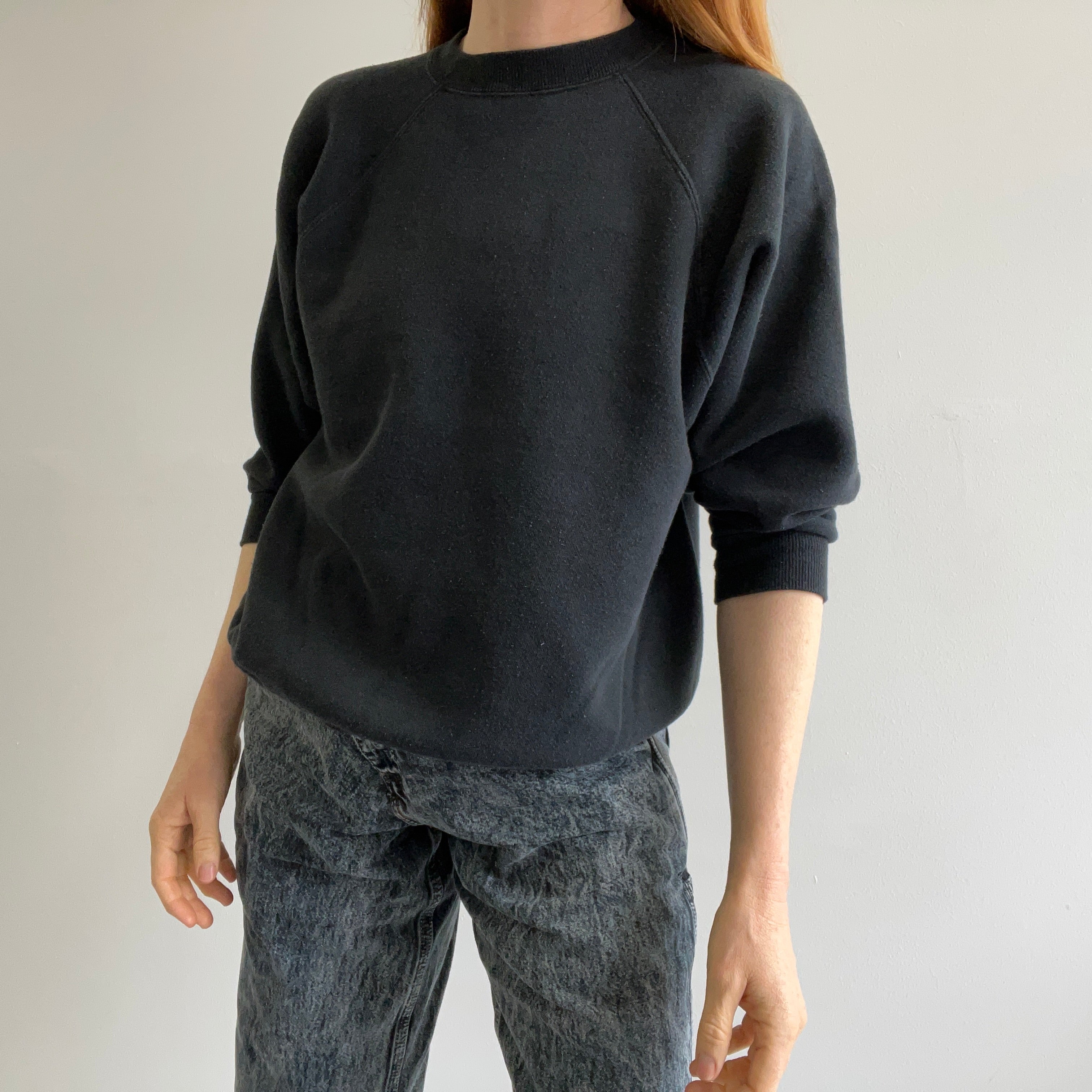 1980s Faded Blank Black Sweatshirt with 3/4 Sleeves