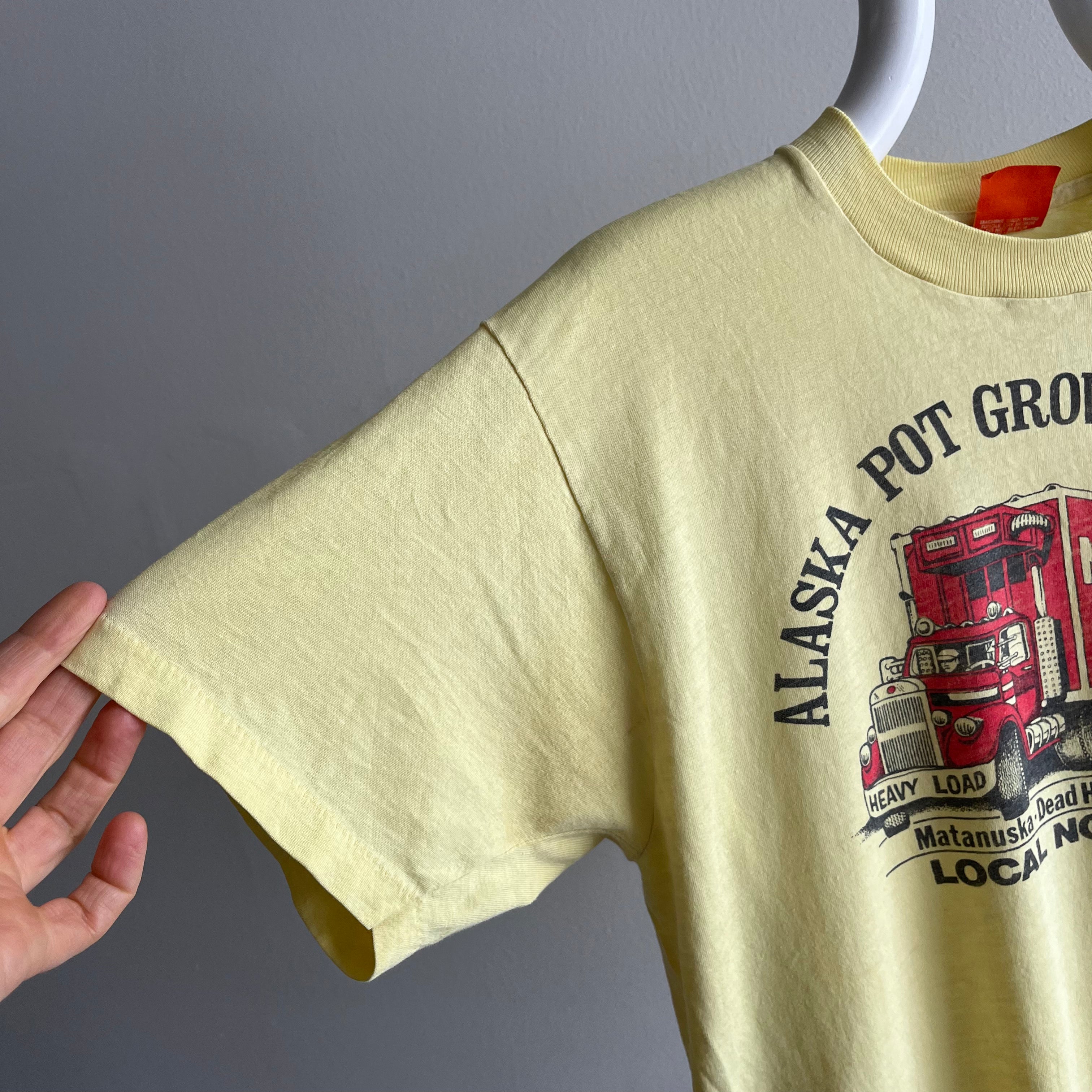 1980s Alaska Pot Grower's Union T-Shirt on a Rare Screen Stars T-Shirt - WOAH