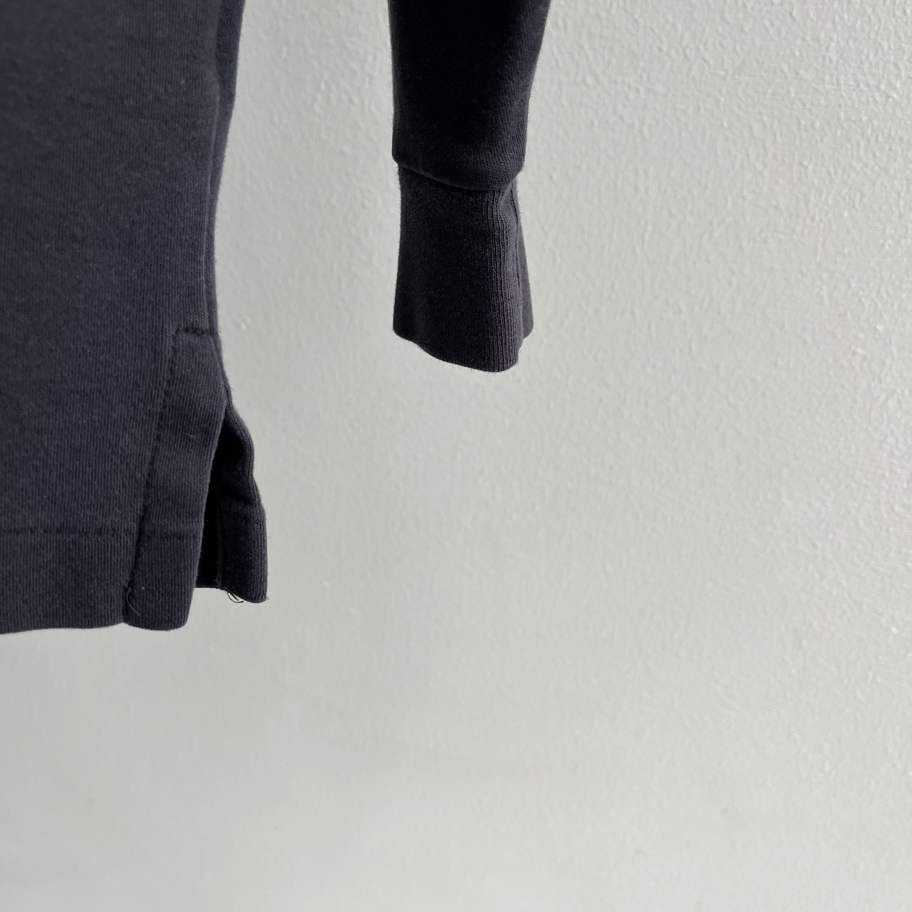 Tricot en jersey à manches longues et col montant noir délavé des années 1990