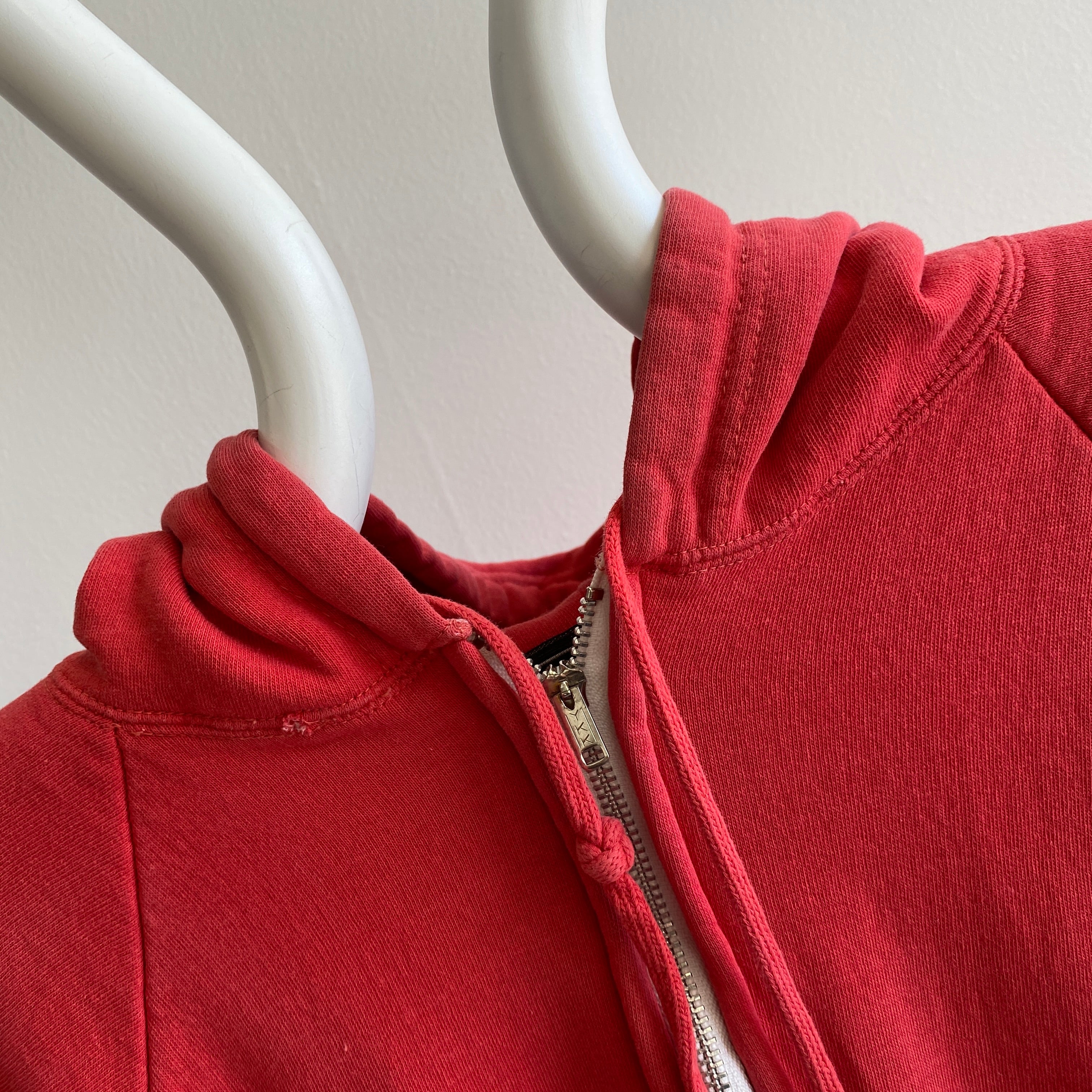 1970/80s Red Insulated Zip Up Hoodie with A Contrast Zipper