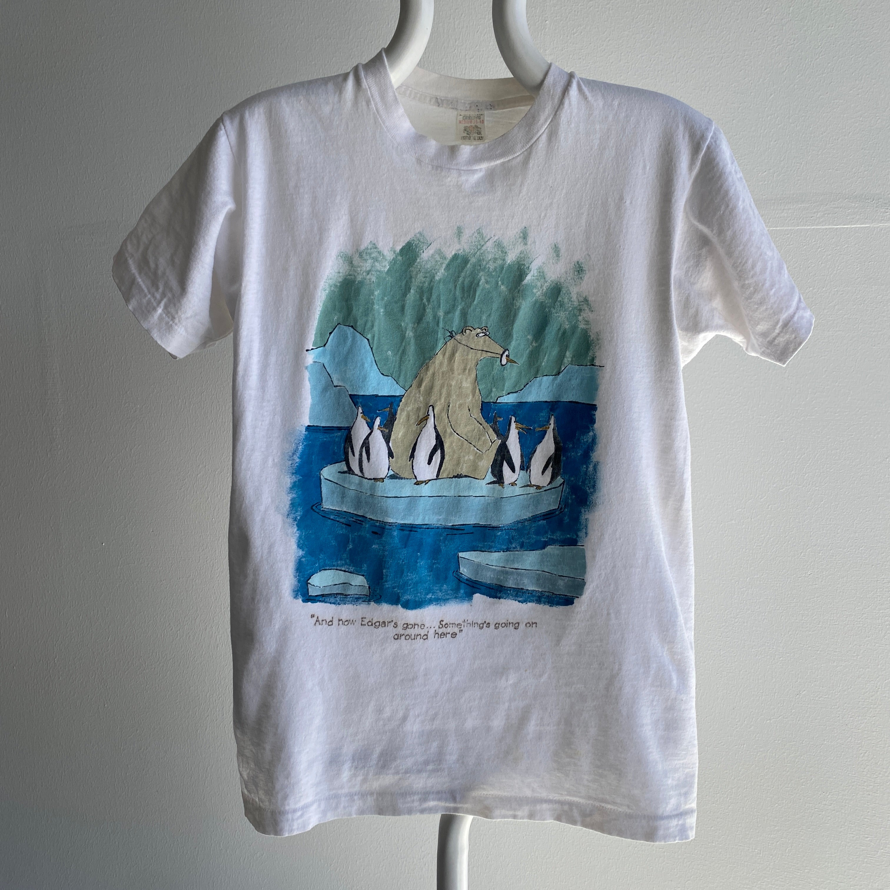 1980s Painted Penguin DIY The Far Side Cartoon T-Shirt about Edgar Missing - REEAAAAL Good