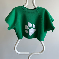 1980s Discus DIY Crop Top with a Paw Print Warm Up