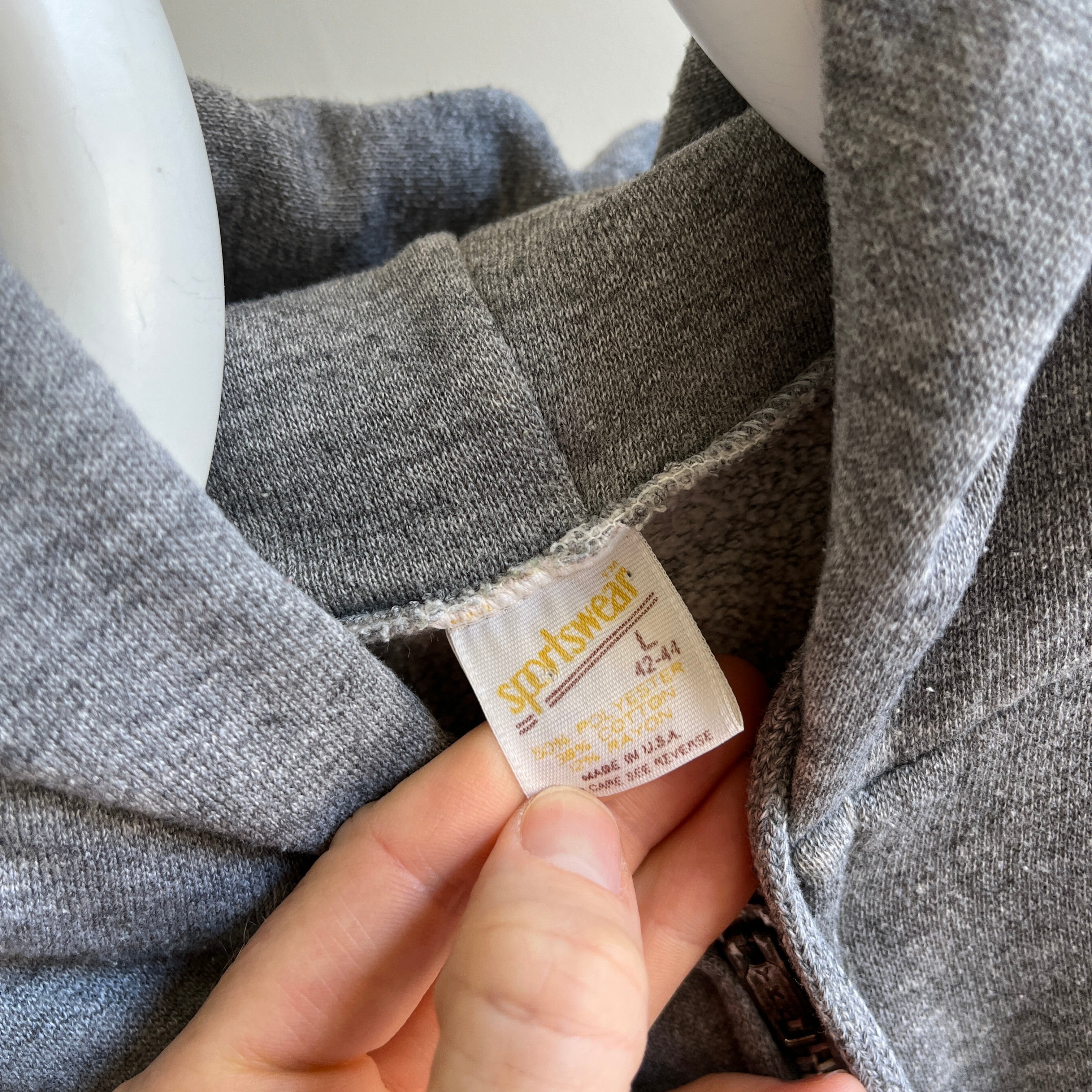 Sweat à capuche zippé gris moyen des années 1970/80 par Sportswear