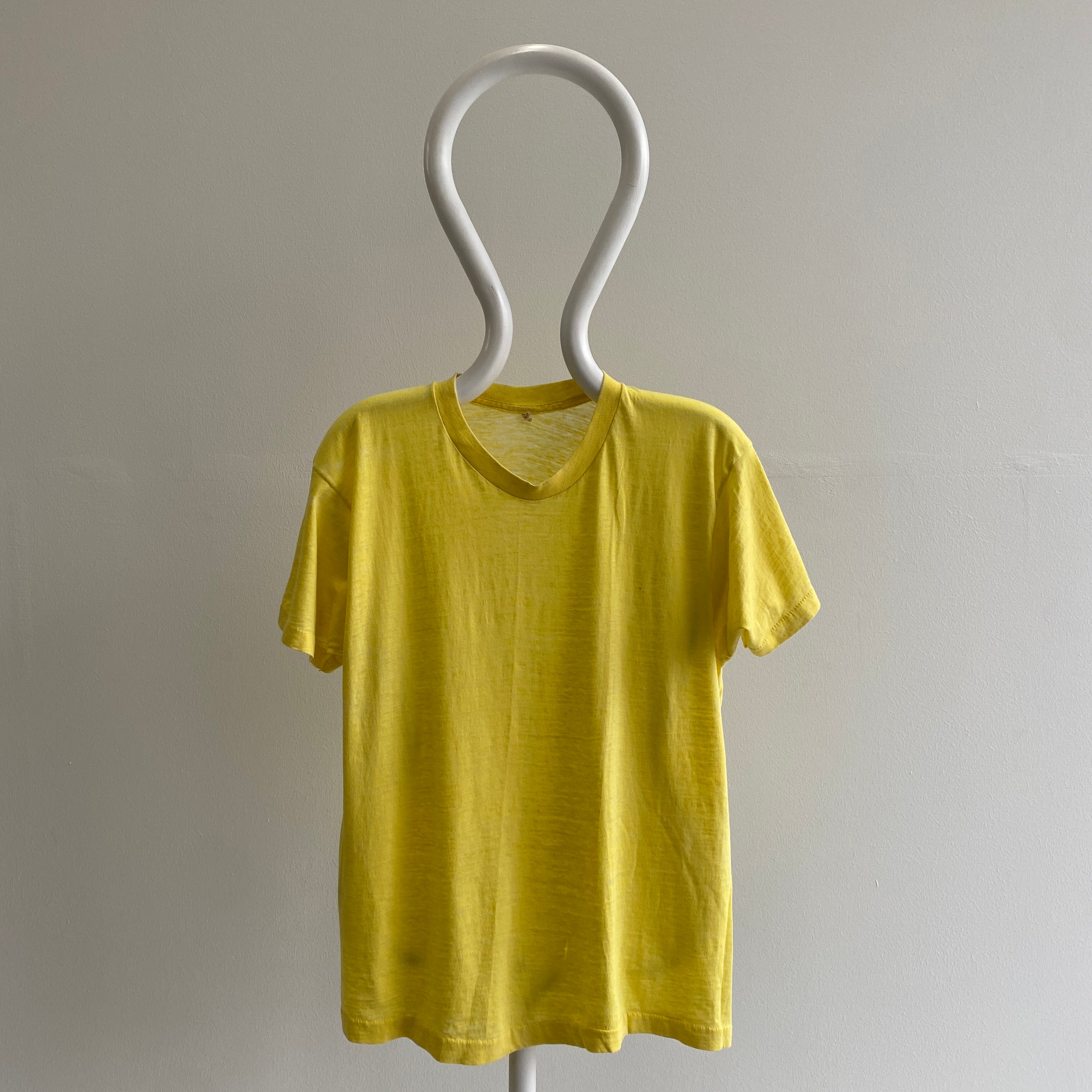 1980s Screen Stars Paper Thin Blank Yellow T-Shirt