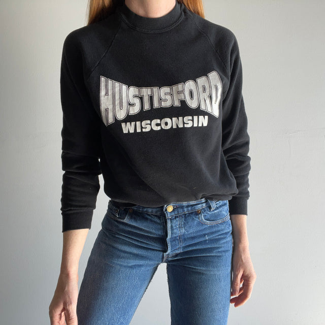 1980s Hustiford, Wisconsin Tourist Sweatshirt Done Right!