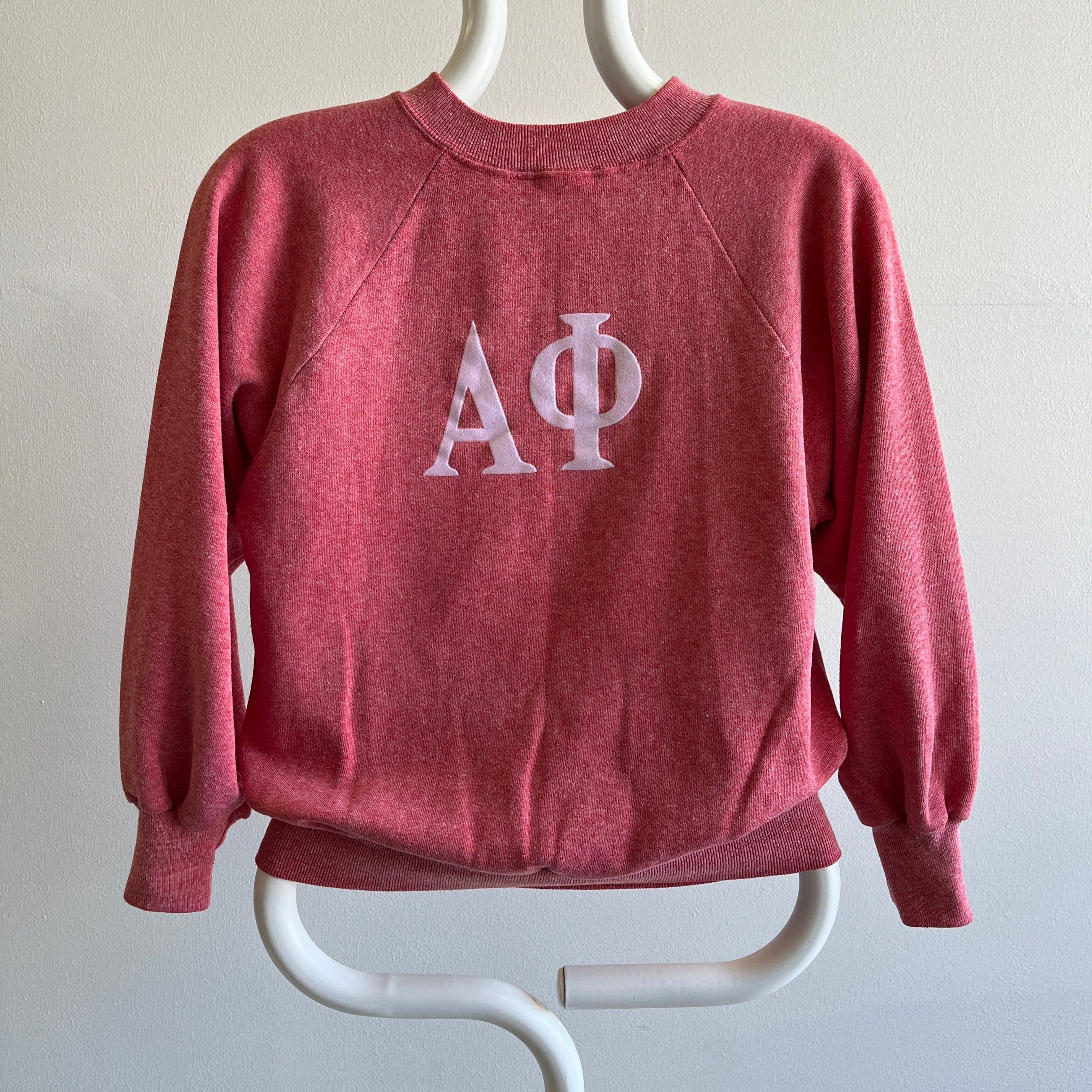 Sweat Alpha Phi des années 1980