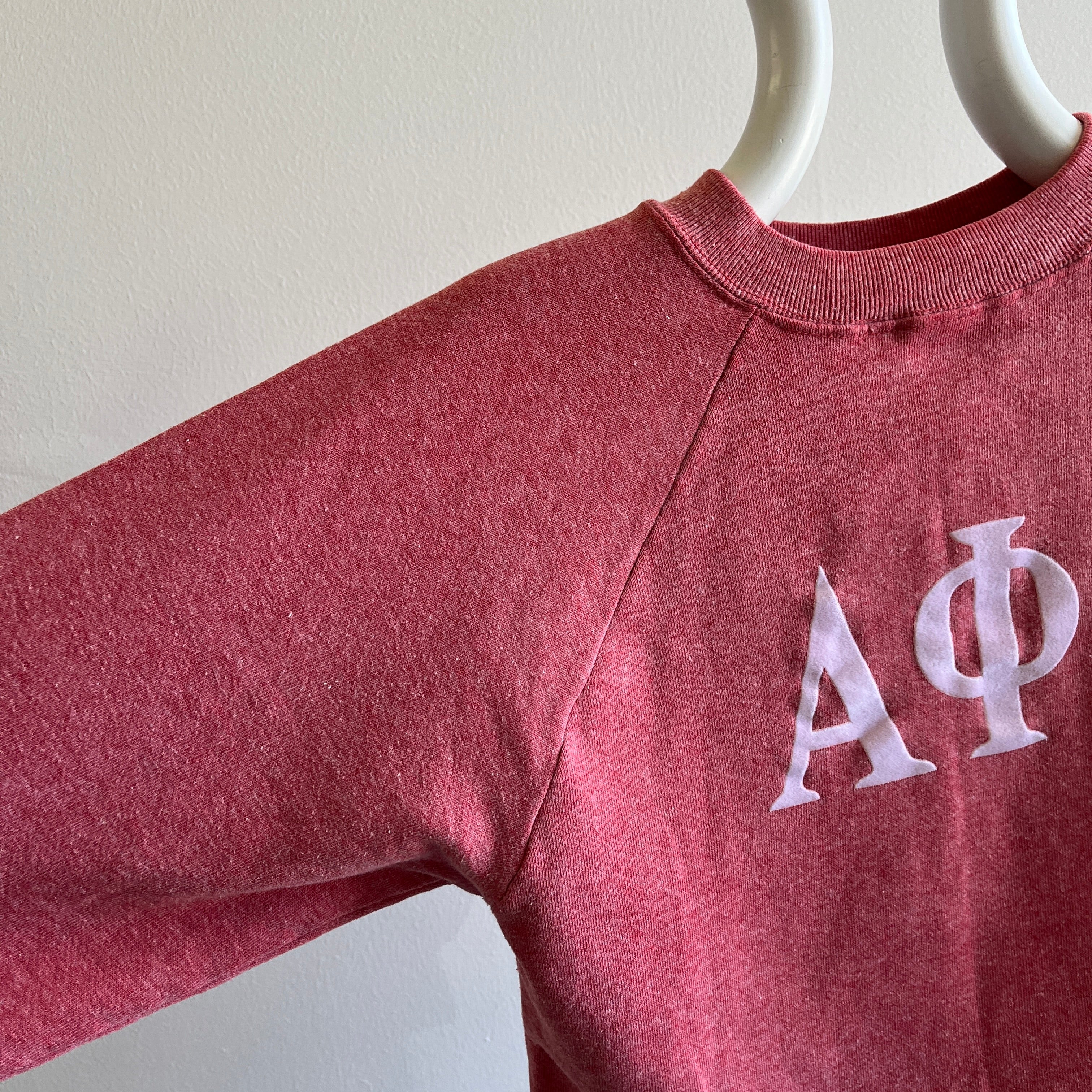 Sweat Alpha Phi des années 1980