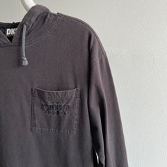 T-shirt à capuche à manches longues DKNY des années 1990