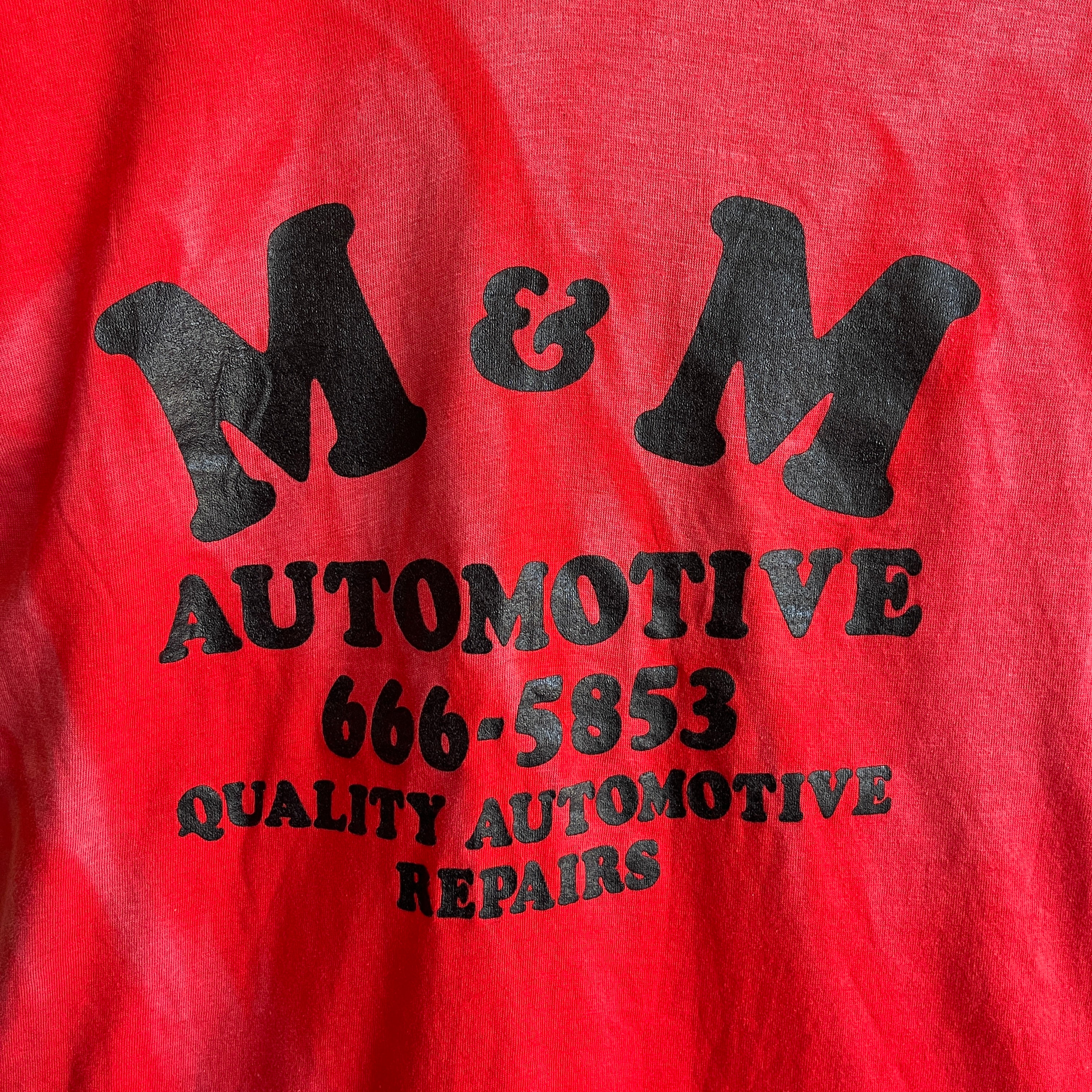 T-shirt teinté par le soleil M&M Automotive des années 1980