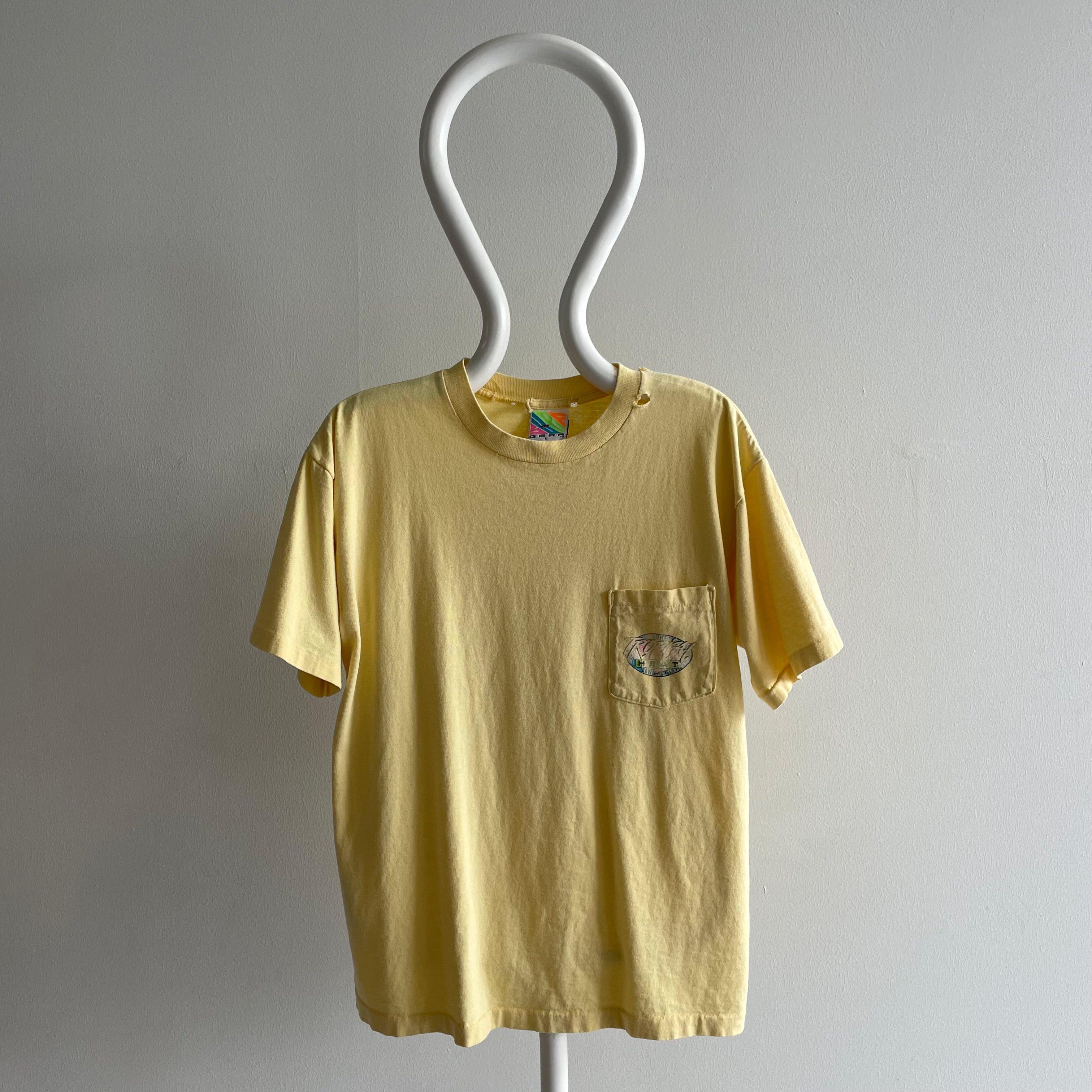 1980s Surf Tropical Heat Front And Back Pocket T-Shirt