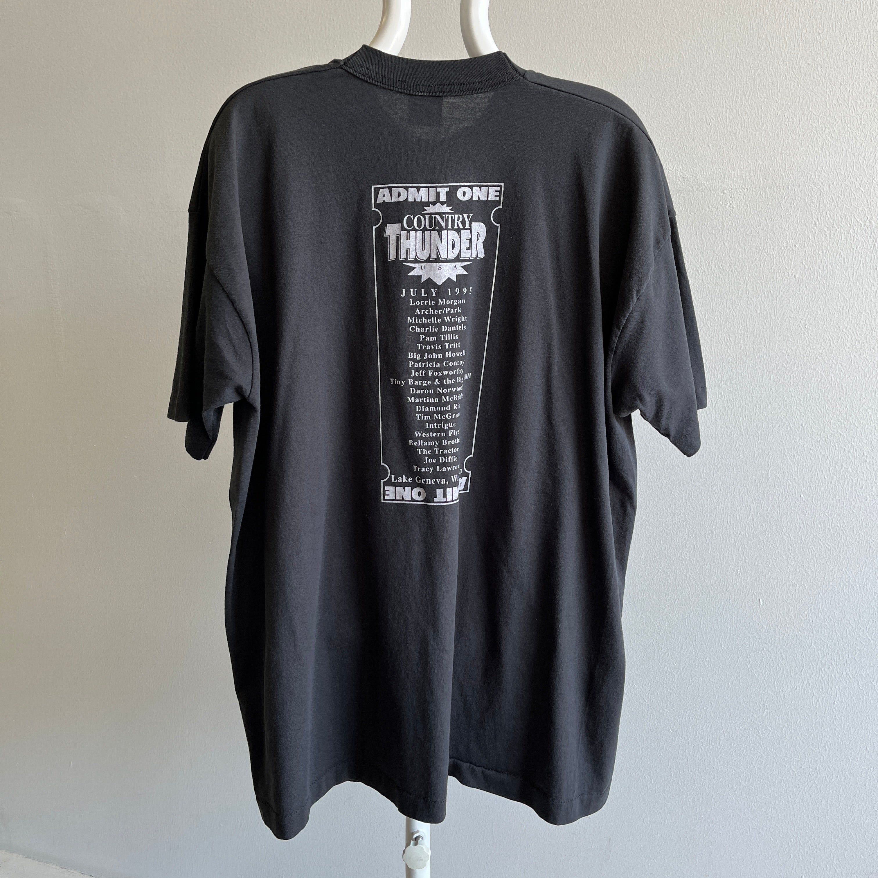 1995 Country Thunder, Lac Léman, Wisconsin Tour T-shirt