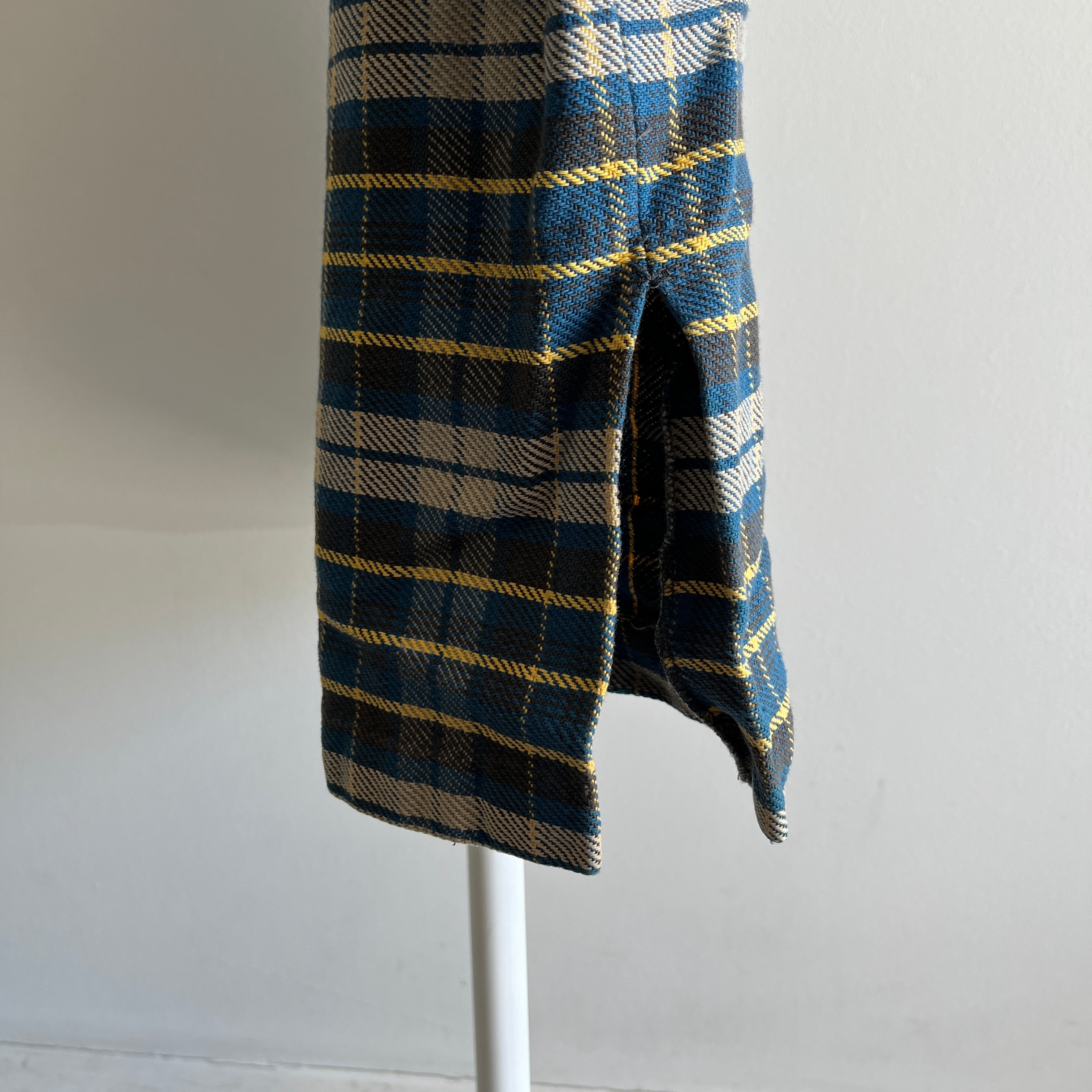 1970s Dutchmaid Brand Flannel - RAD