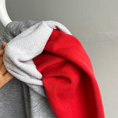Twofer des années 1980 - Sweat-shirt d'échauffement rouge et gris superposé - OMG !