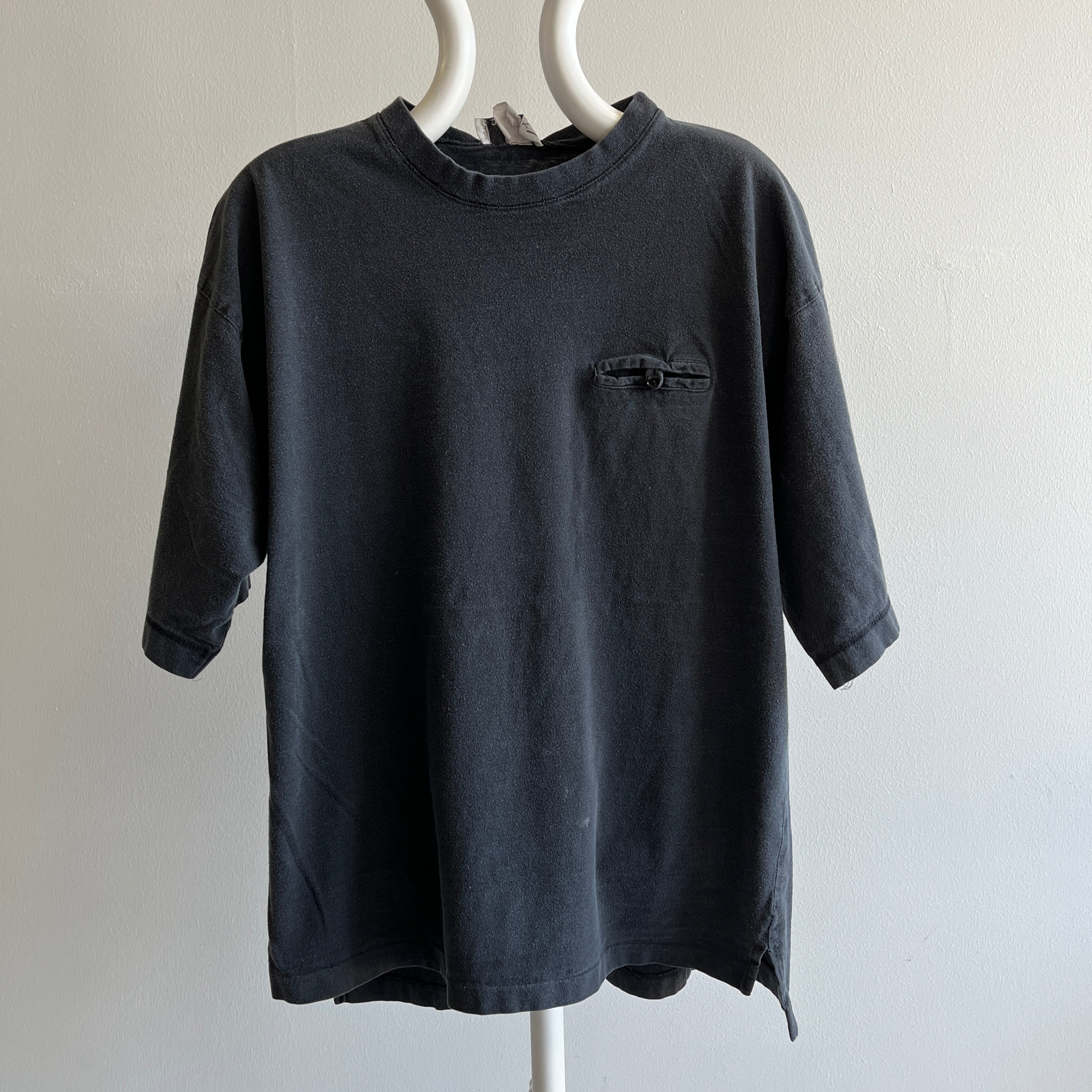 1990s Faded Cotton Pocket (with button!) Blank Black T-Shirt