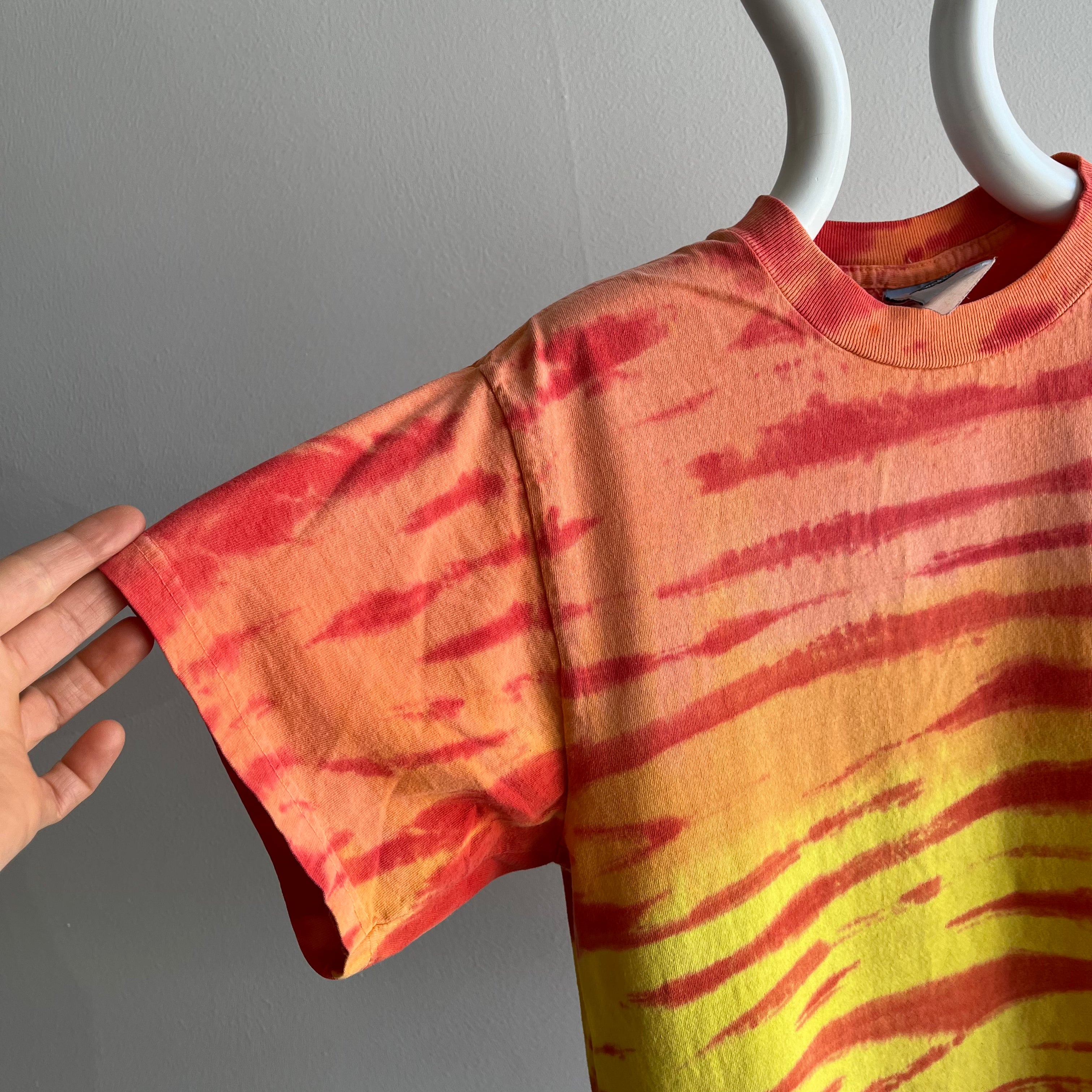 1990/2000s Striped Tie Dye Cotton T-Shirt