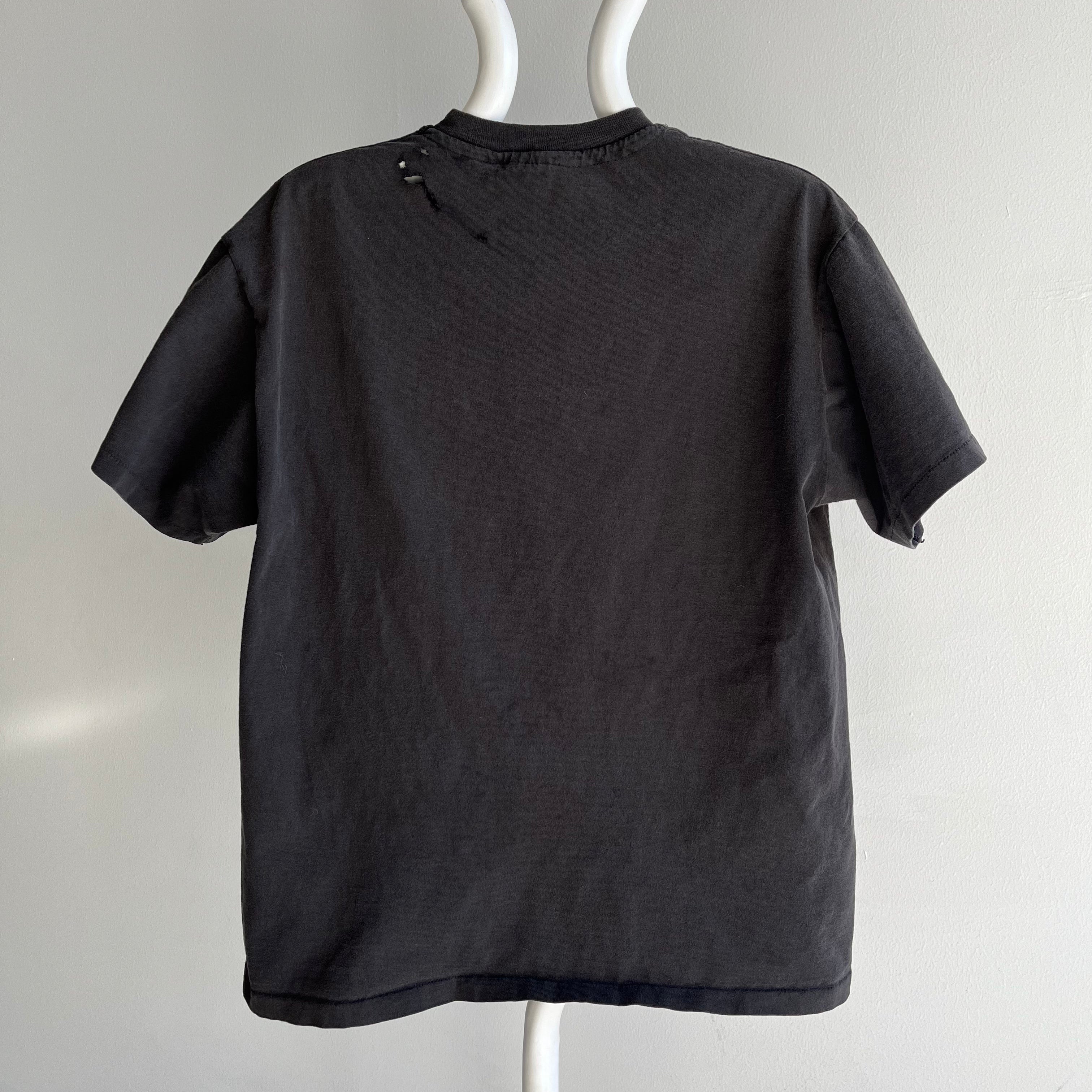 T-shirt noir vierge en coton de poids moyen des années 1990 avec usure