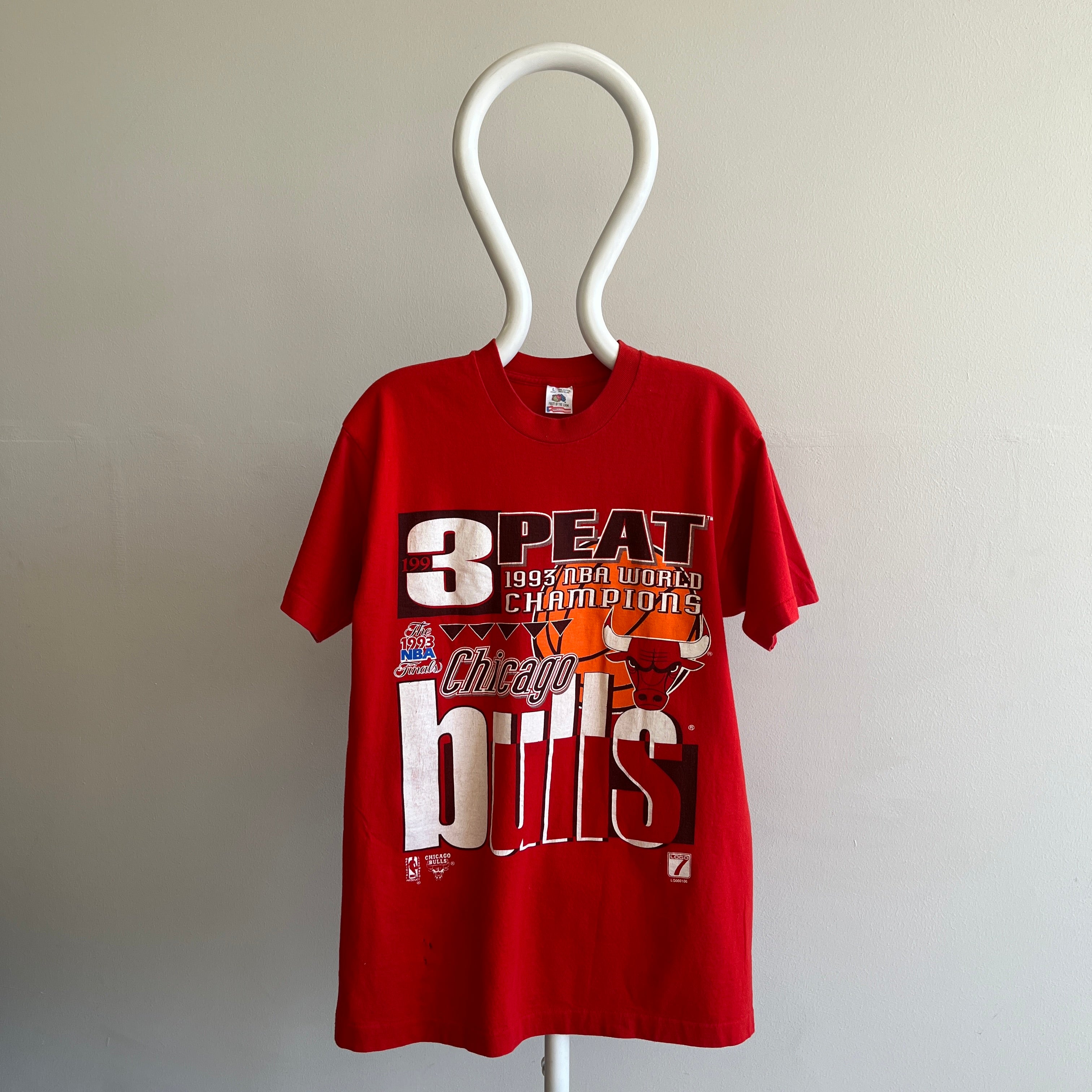 1993 3 Peat Chicago Bulls Single Stitch FOTL T-Shirt